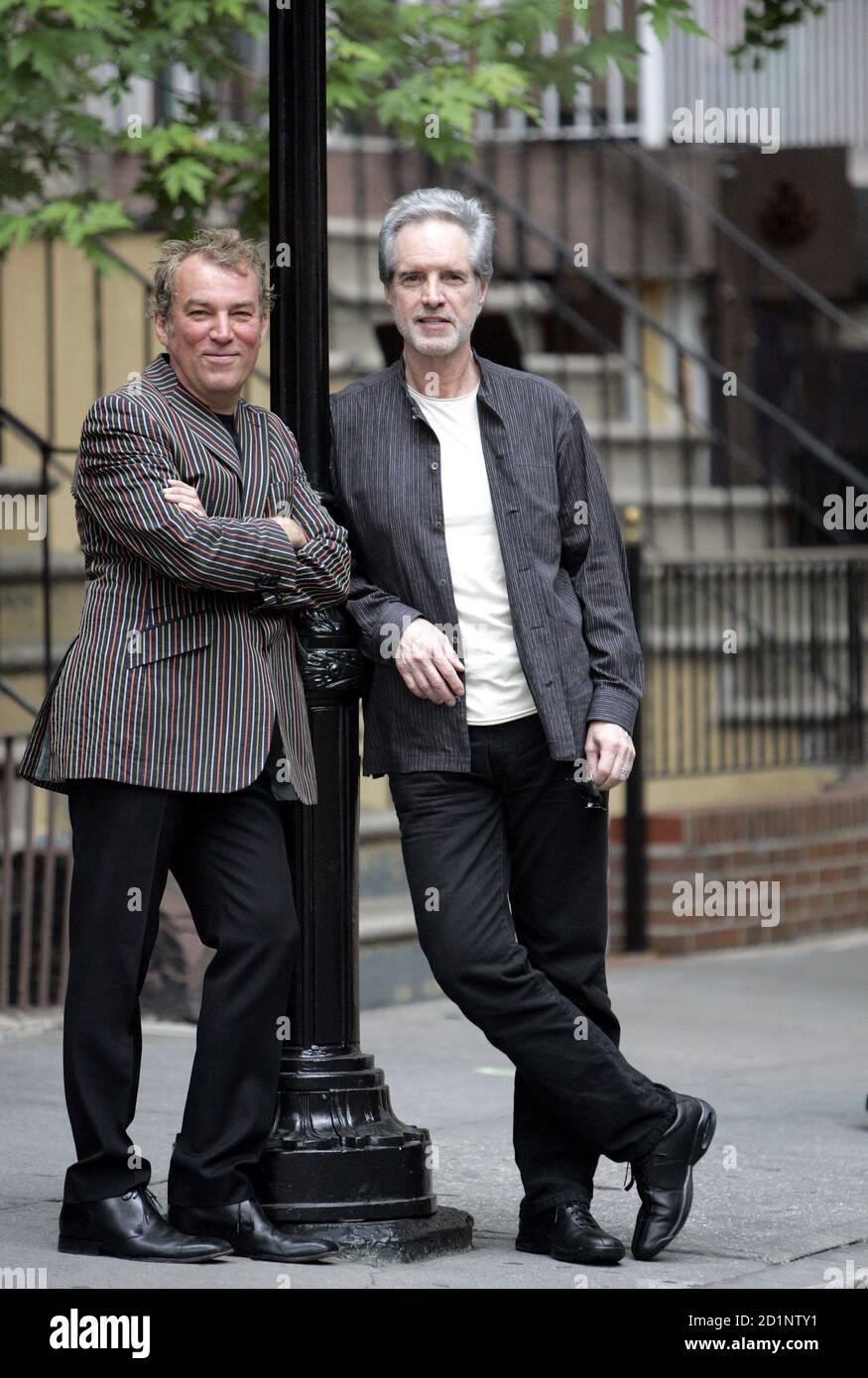 PHOTO TAKEN 06JUN06- Des McAnuff (L), director of "Jersey Boys", and Bob  Gaudio, the songwriting partner of [Frankie Valli] and one of the original Four  Seasons, pose together in New York June