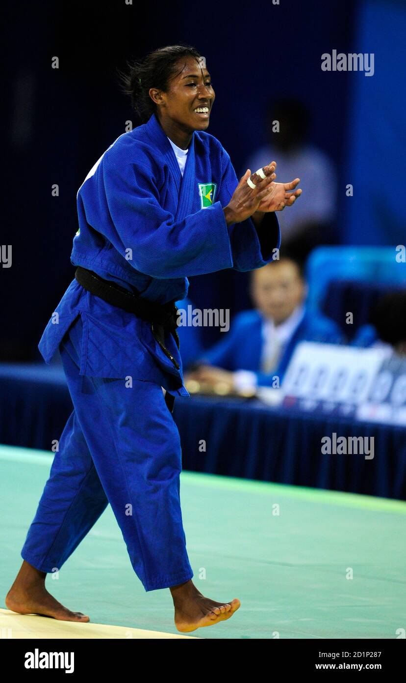 Ketleyn Quadros Of Brazil Celebrates After Defeating Maria Pekli Of Australia During Their Women S 57kg Bronze Medal Contest Judo Match At The Beijing 2008 Olympic Games August 11 2008 Reuters Dylan Martinez China