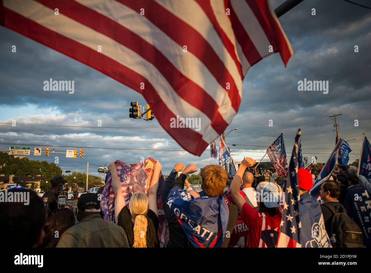 Crowd of Trump Supporters greeting Air Force 1 arrivial to Walter Read Hospital where President Trump was treated for Covid 19. Oct 5, 2020 Stock Photo