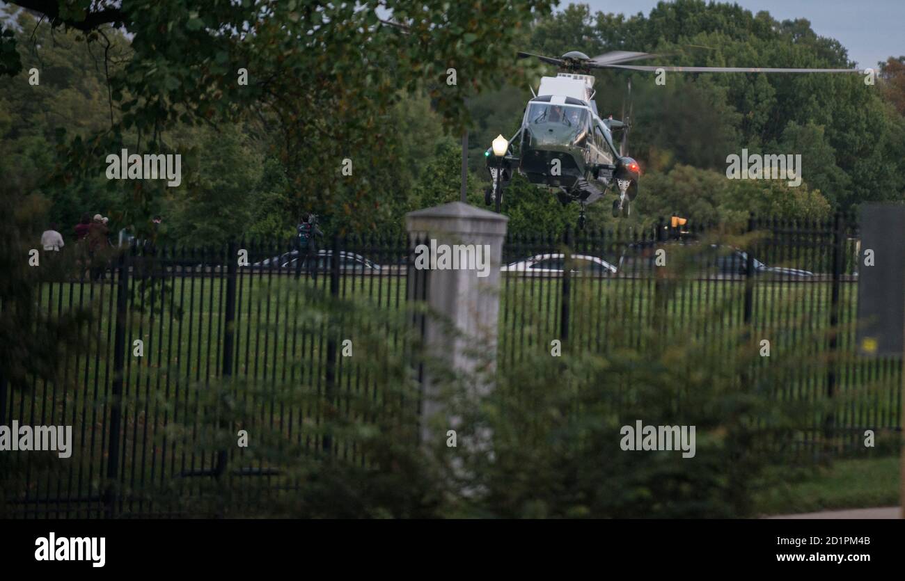 Airforce 1 departs Walter Read National Military hospital with the President of the US Donald J Trump after being treated for covid 19. Oct 5, 2020. Stock Photo