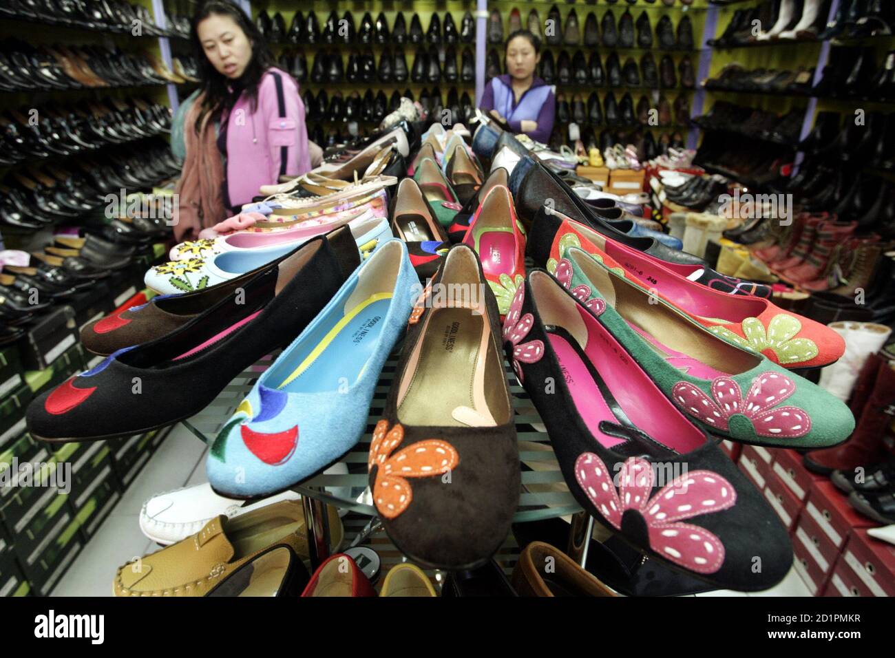 Shoes Made In China High Resolution Stock Photography and Images - Alamy
