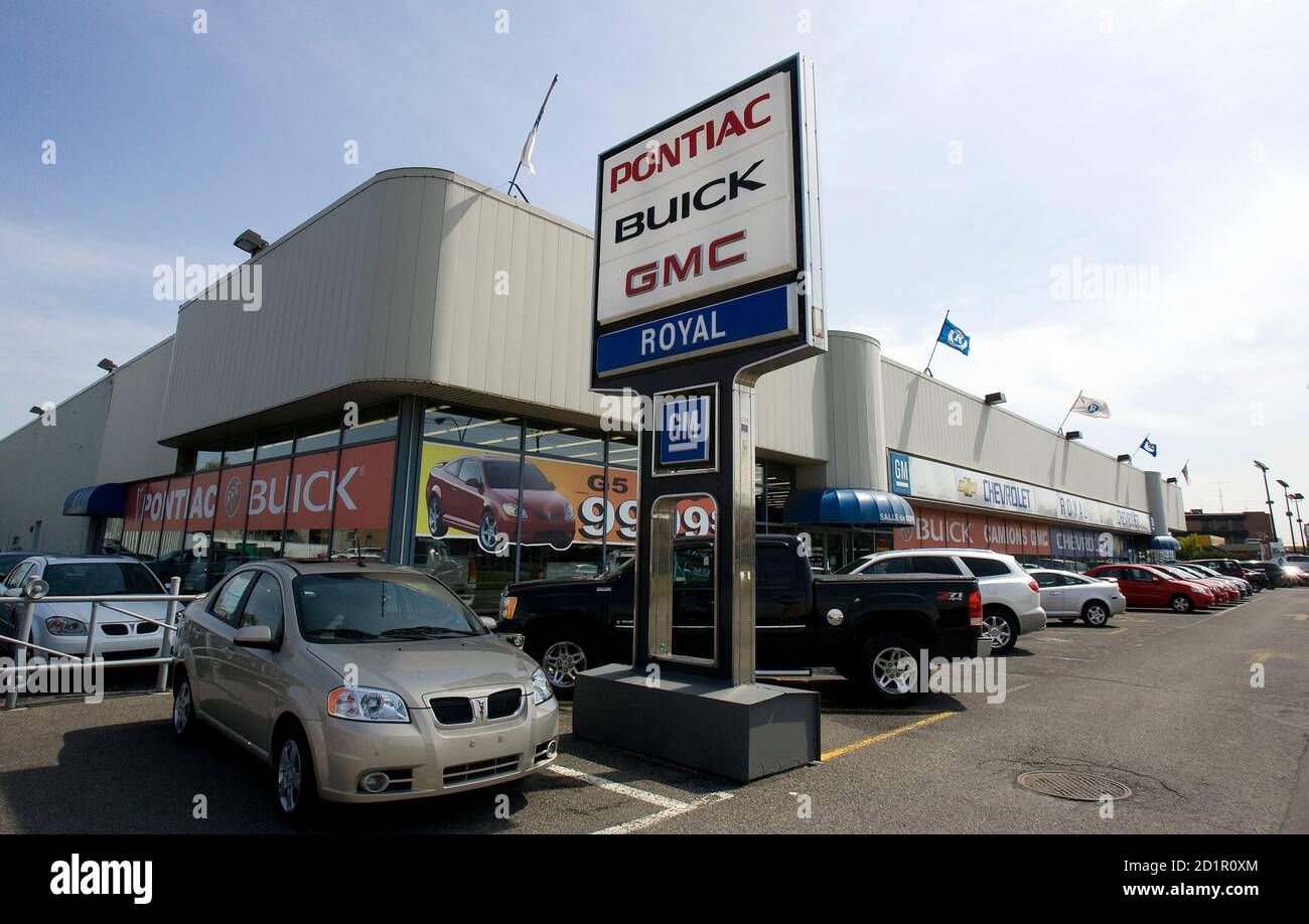 General motors dealership hires stock photography and images Alamy