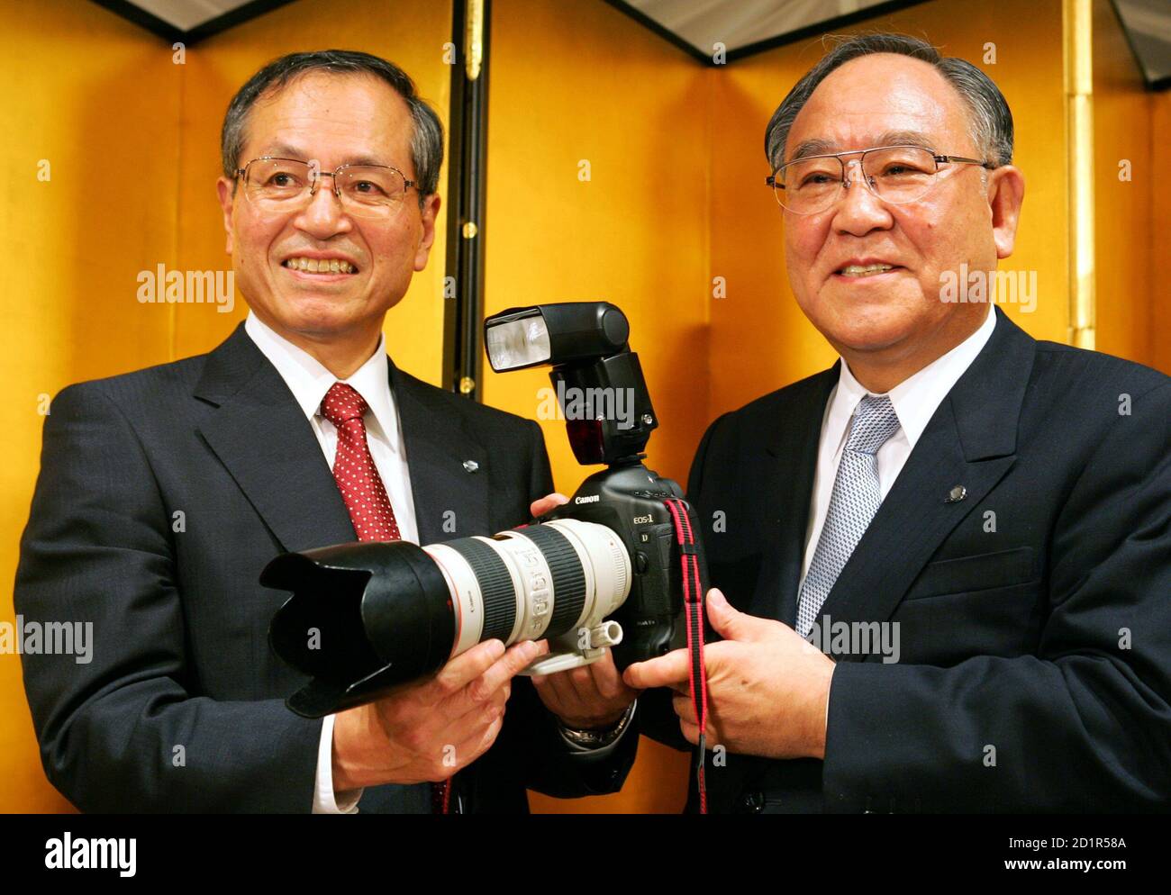 Canon 1d Mark Ii High Resolution Stock Photography And Images Alamy Canon 1d Mark Ii High Resolution Stock Photography And Images Alamy