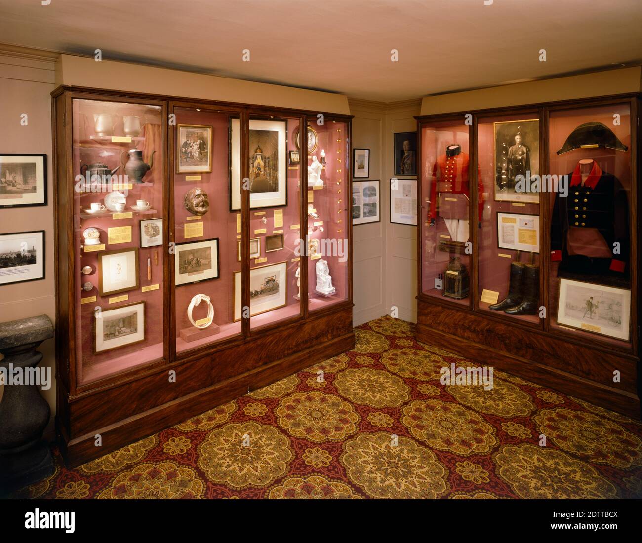 WALMER CASTLE, Kent. Interior view. Cabinets in the Wellington Museum displaying personal items and memorabilia of Sir Arthur Wellesley, Duke of Wellington. The Wellington Museum commemorates the Iron Duke's service as Lord Warden of the Cinque Ports. Stock Photo