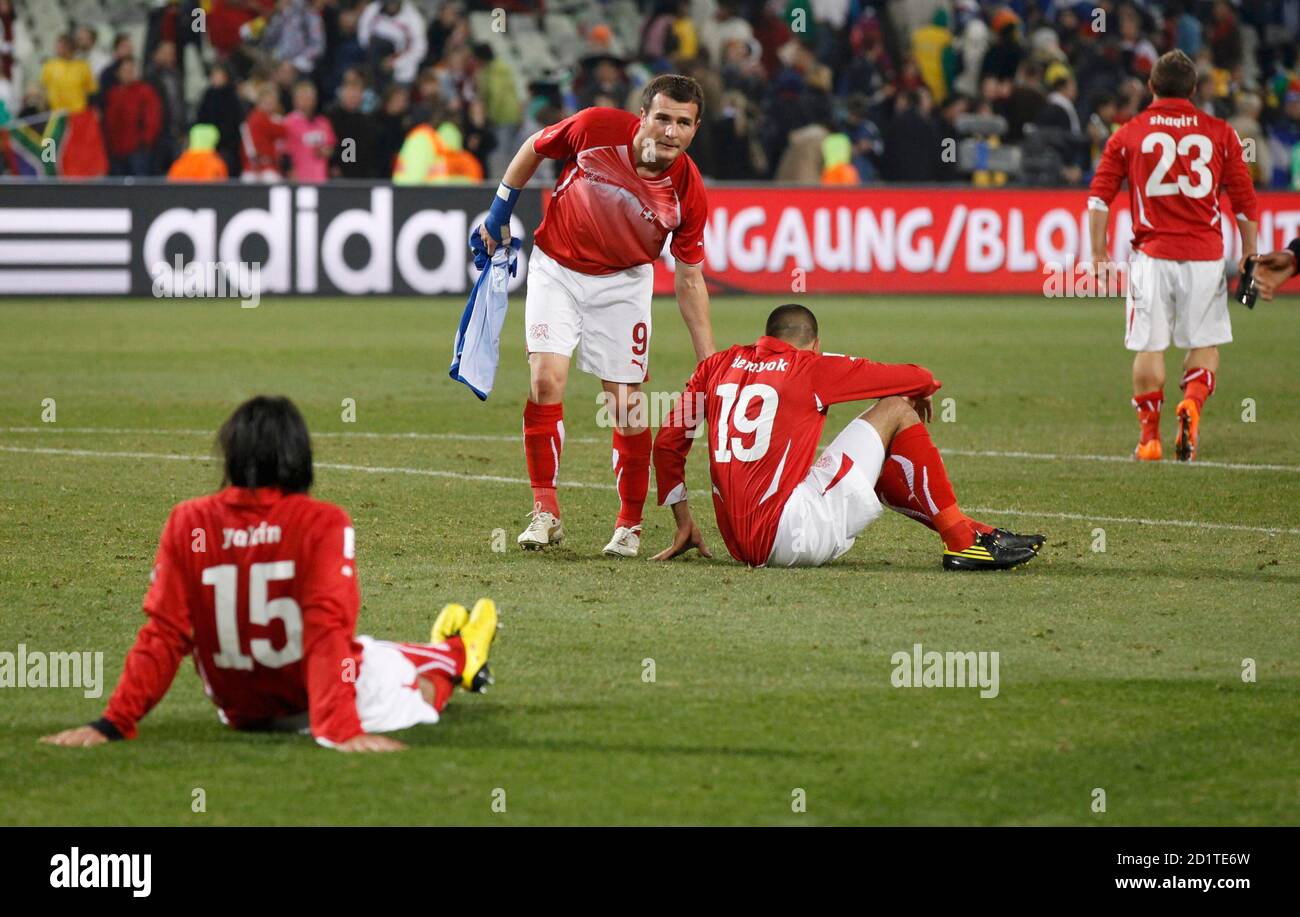 He was a member of the swiss national team for eleven years. Hakan Yakin 2010 . Switzerland S From L Hakan Yakin Alexander Frei Eren Derdiyok And Xherdan Shaqiri React After The 2010 World Cup Group H Match Against Honduras At Free State Stadium In Bloemfontein June 25 2010