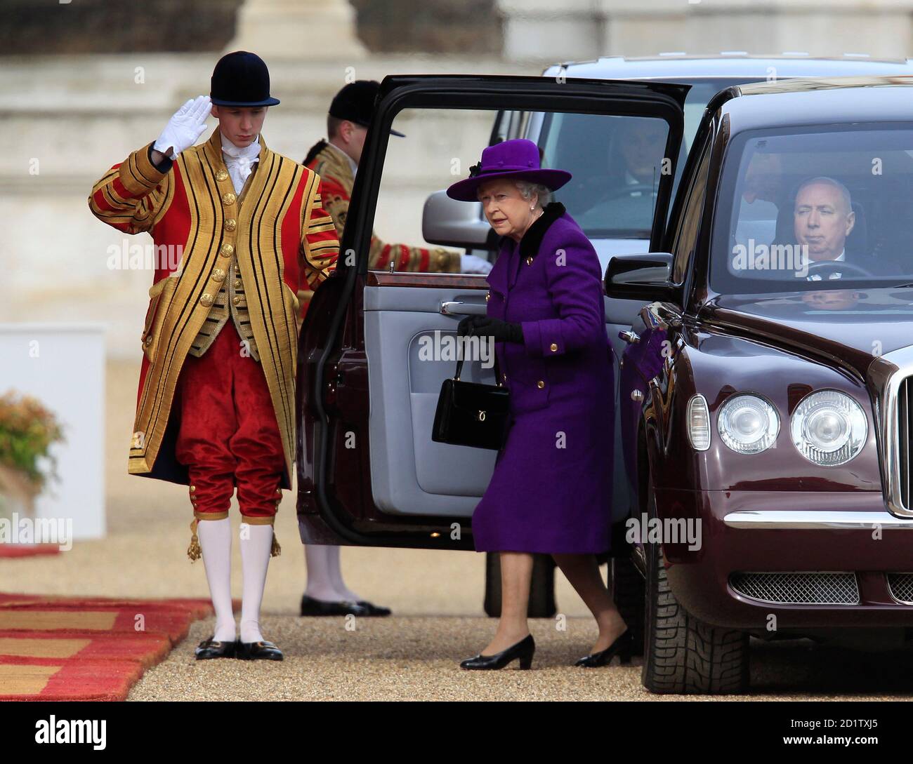 Britain S Queen Elizabeth Arrives To Attend A Ceremonial Welcome For South Africa S President Jacob Zuma And One Of His Wives Thobeka Madiba Zuma At Horse Guards Parade In London March 3 2010