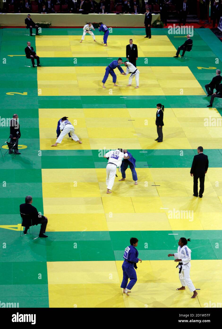 Judo Suit High Resolution Stock Photography And Images Alamy