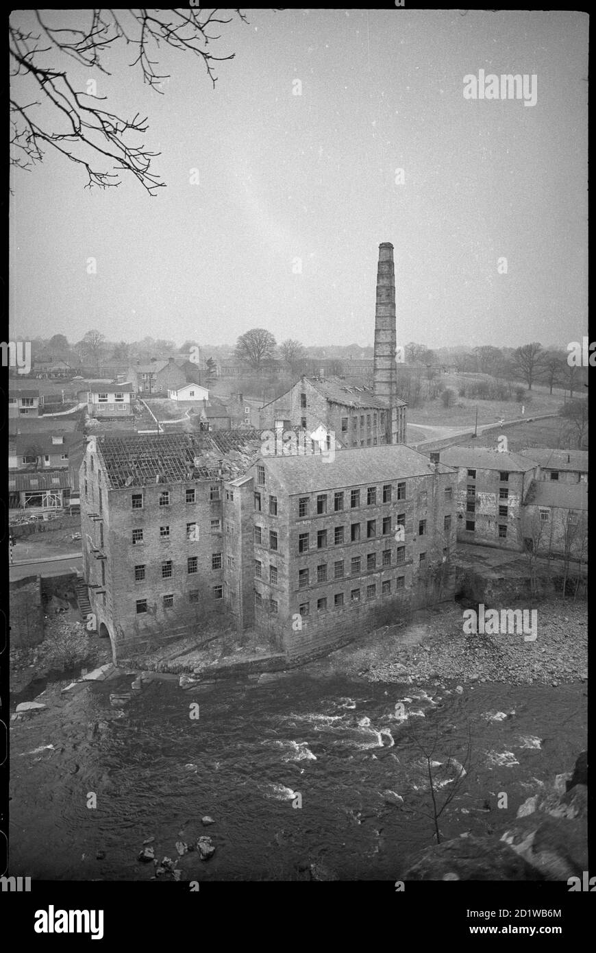 Ullathornes Textile Mill, The Sills, Bridge End, Barnard Castle, County Durham. A general view of Ullathorne watermill, situated on the west bank of the River Tess, opposite Barnard Castle, erected c1798 and demolished c1975. Stock Photo