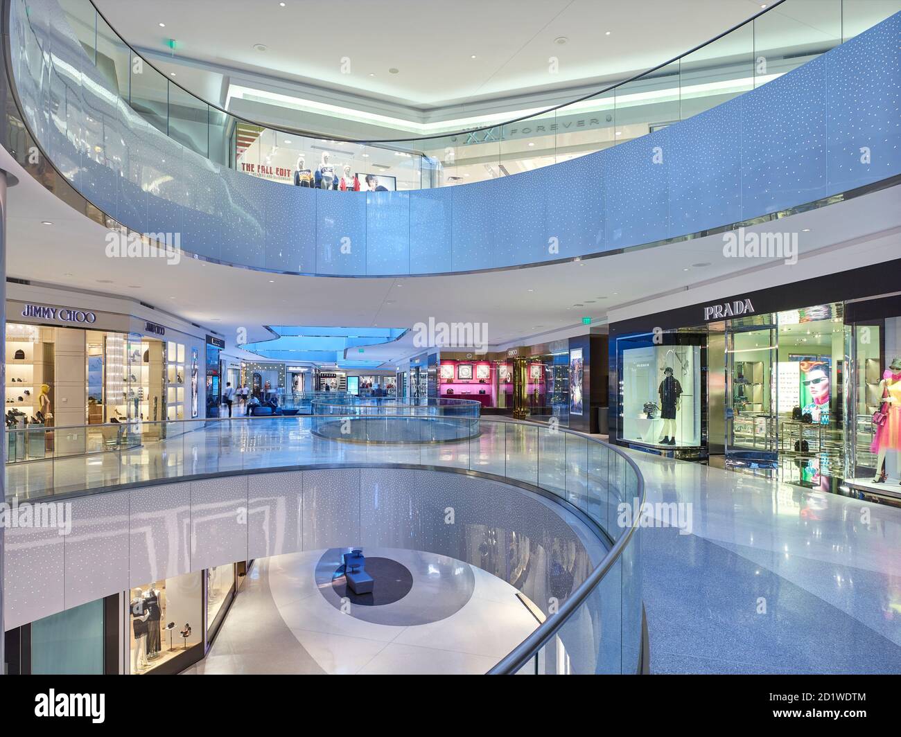 Beverly center shopping mall hi-res stock photography and images - Alamy