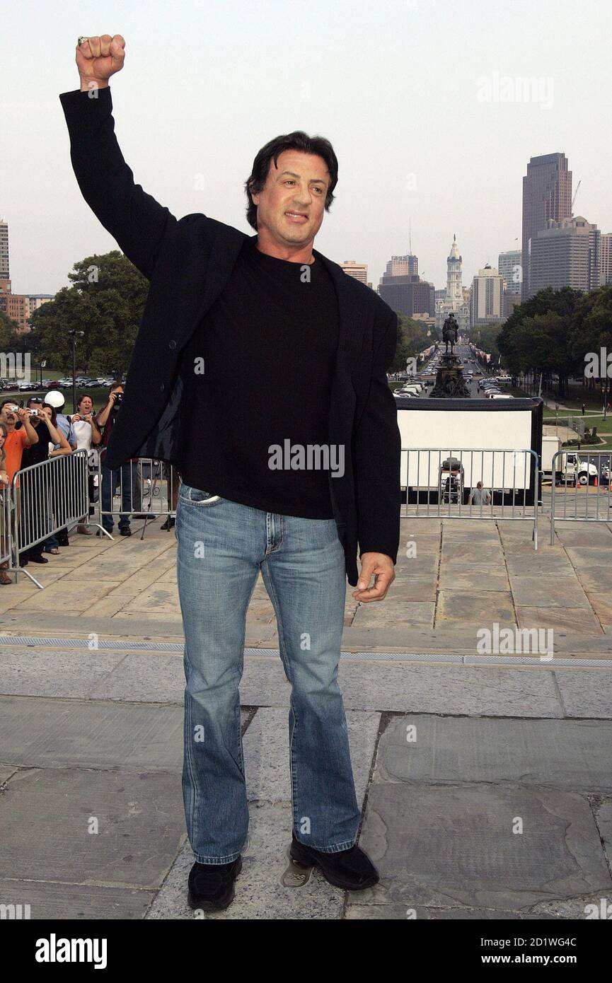 Sylvester stallone rocky 1976 hires stock photography and images Alamy
