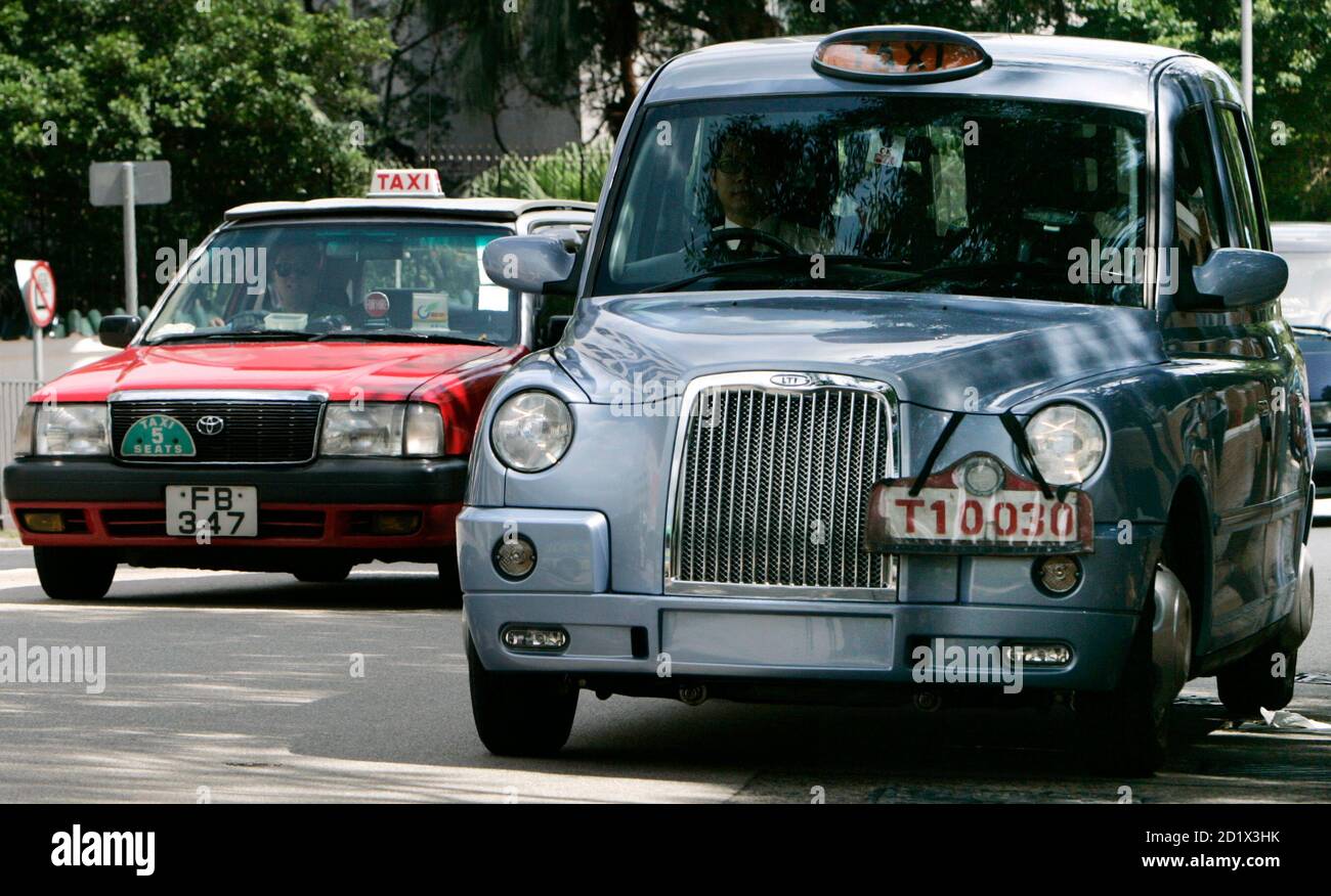 Tx4 London Taxi High Resolution Stock Photography And Images Alamy