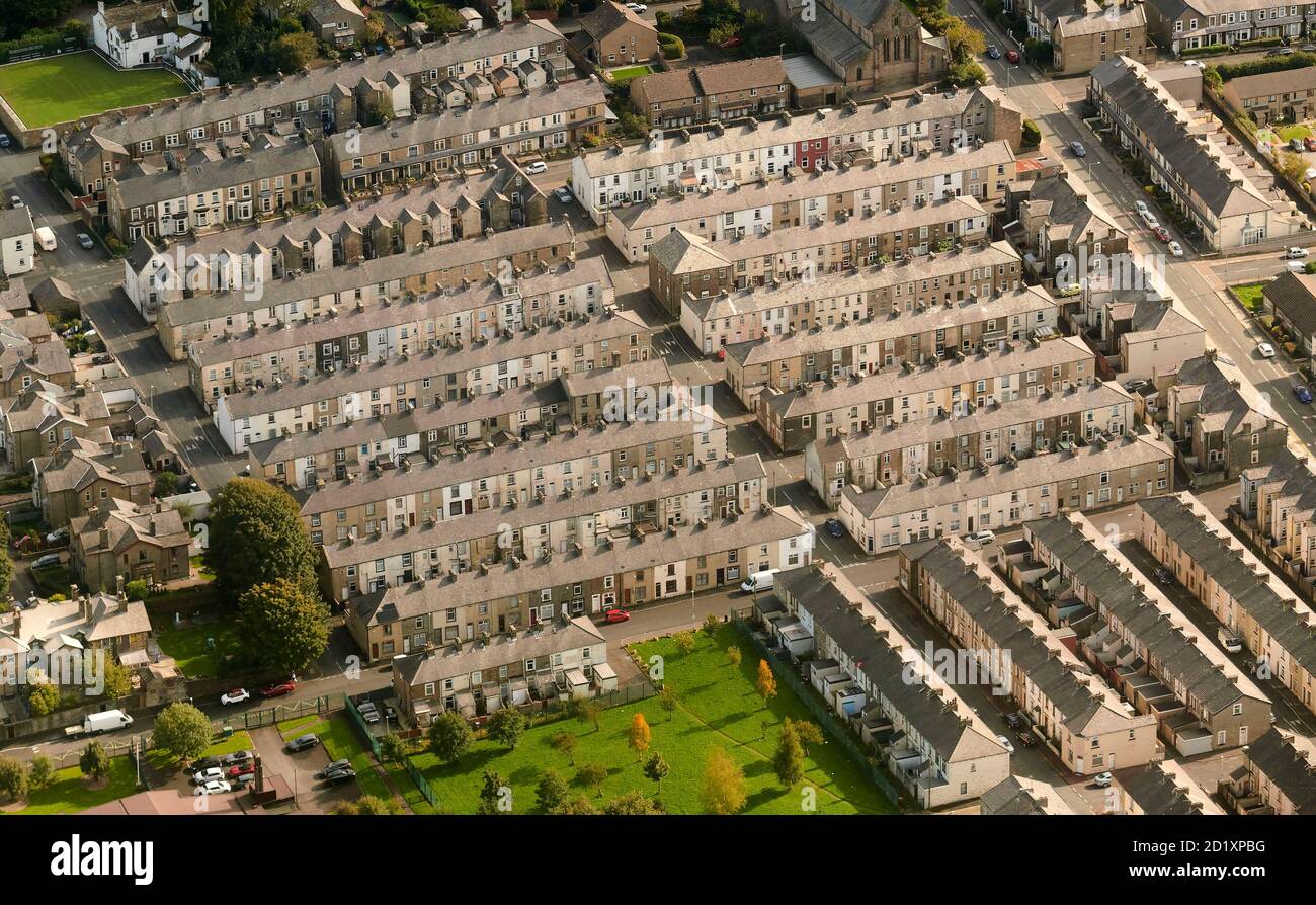 Housing low quality hires stock photography and images Alamy