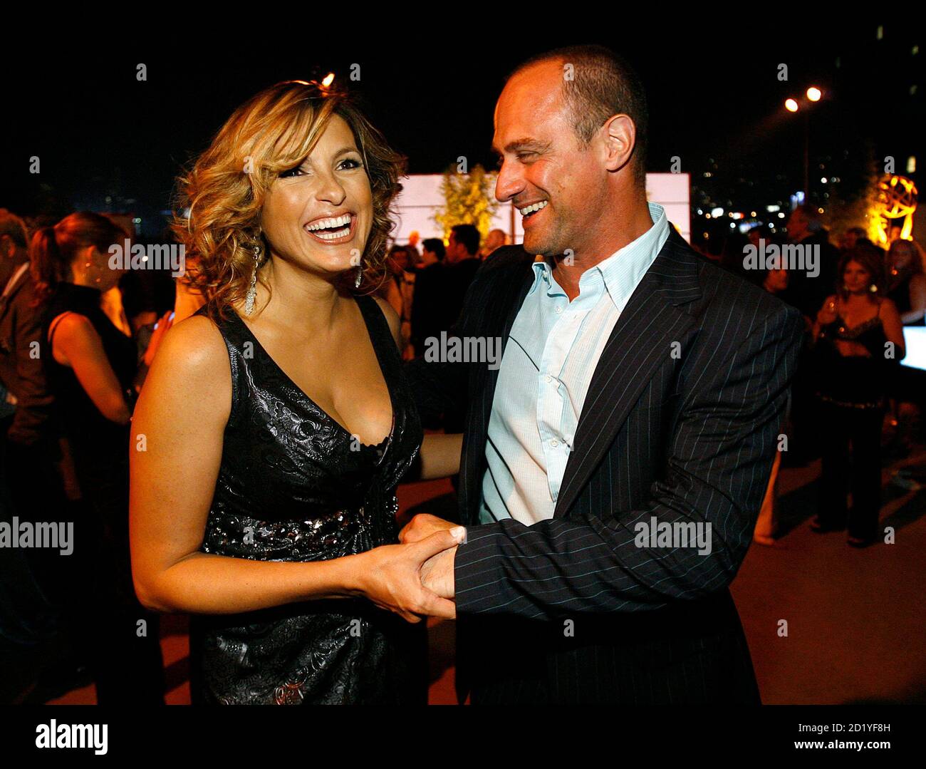 pics Christopher Meloni Mariska Hargitay Wedding https www alamy com actress mariska hargitay l and law order special victims unit co star christopher meloni smile at the 58th annual primetime emmy awards nominees reception for outstanding performing talent in west hollywood august 25 2006 reutersmario anzuoni united states image379847457 html