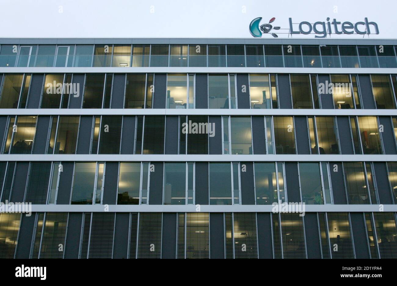 Logitech mouse hires stock photography and images Alamy