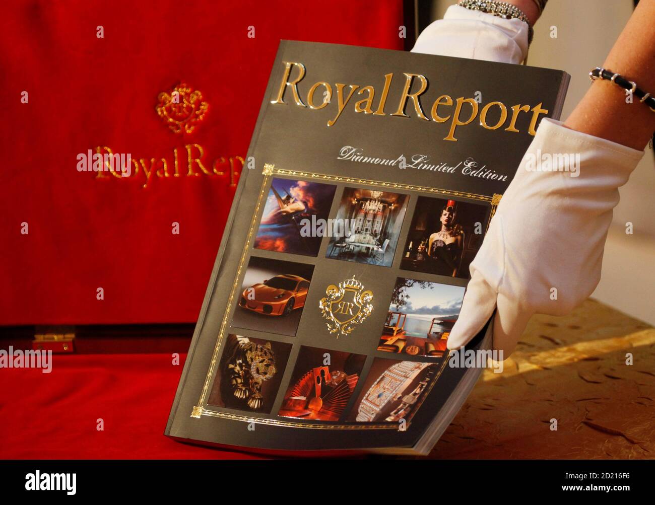 Guinness book of world records cover hires stock photography and