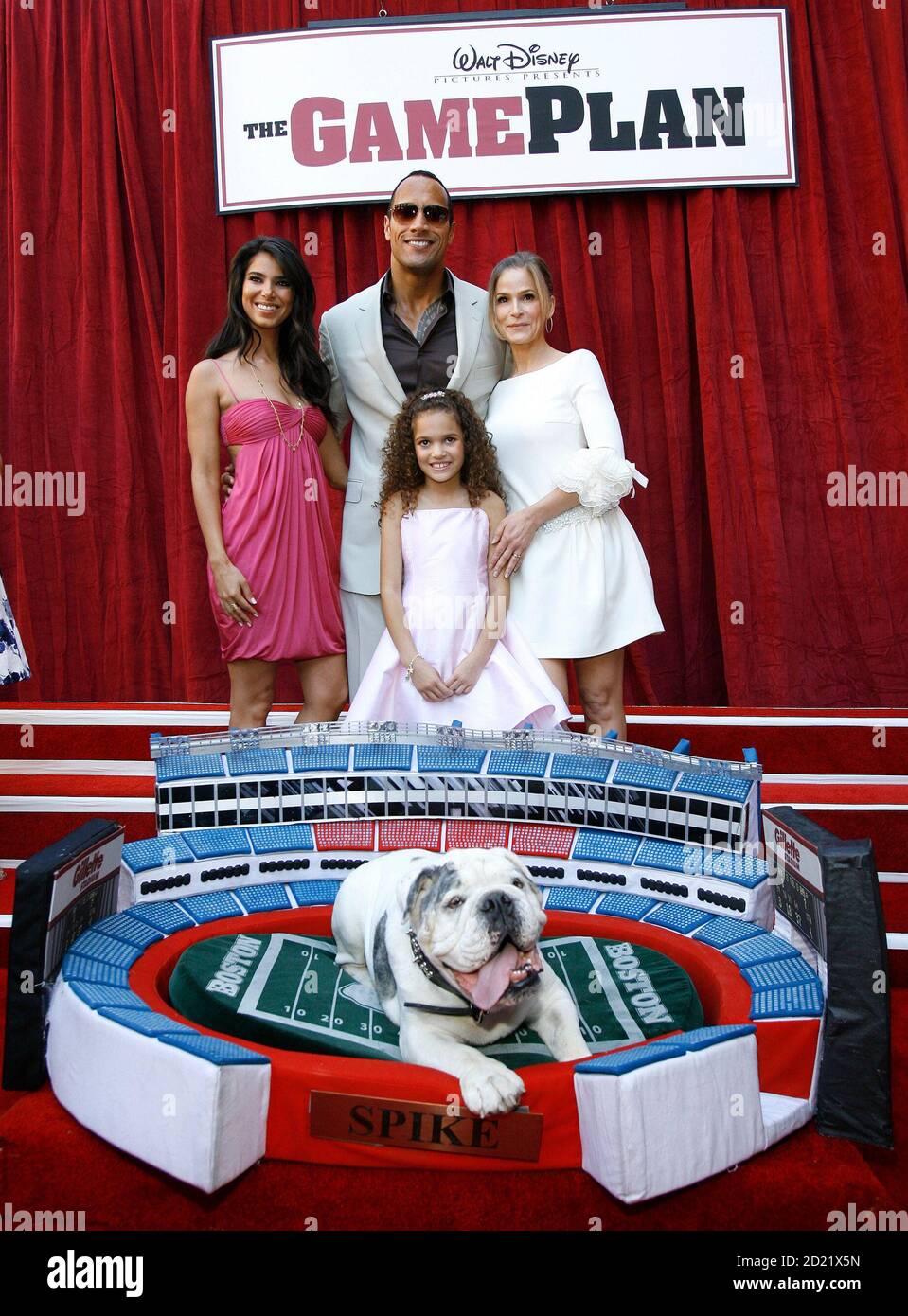 The game plan 2007 kyra sedgwick hires stock photography and images Alamy
