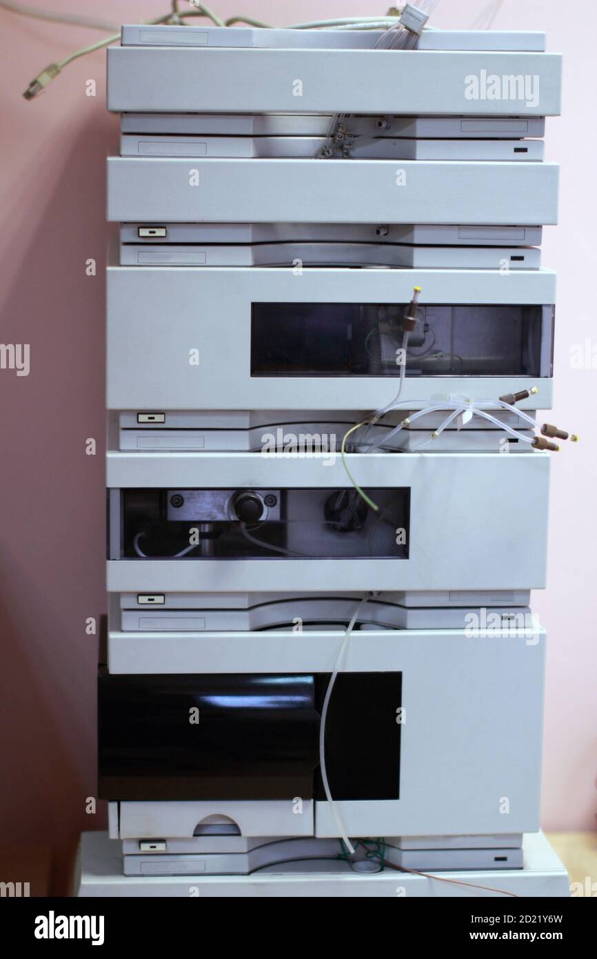 Equipment for testing samples in the environmental laboratory