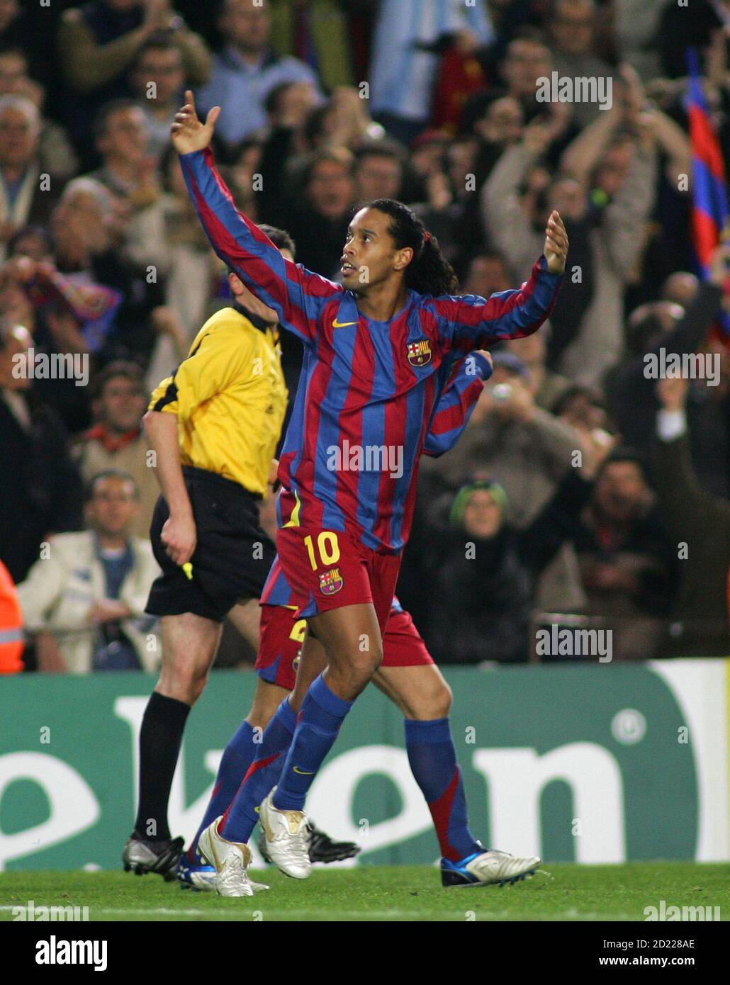 Barcelona S Ronaldinho Of Brazil Celebrates His Goal Against Chelsea With Fans During Their Champions League First Knockout Round Return Leg Soccer Match At Nou Camp Stadium In Barcelona Spain March 7 06