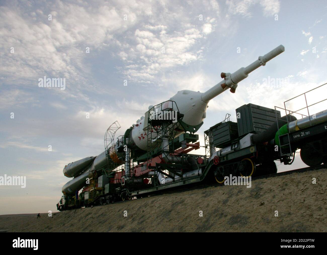 The Russian Soyuz TMA-9 spacecraft is transported to its launch pad at Baikonur cosmodrome in Kazakhstan September 16, 2006. The spacecraft carrying the ISS-14 crew is scheduled to blast off on Monday. REUTERS/Shamil Zhumatov  (KAZAKHSTAN) Stock Photo