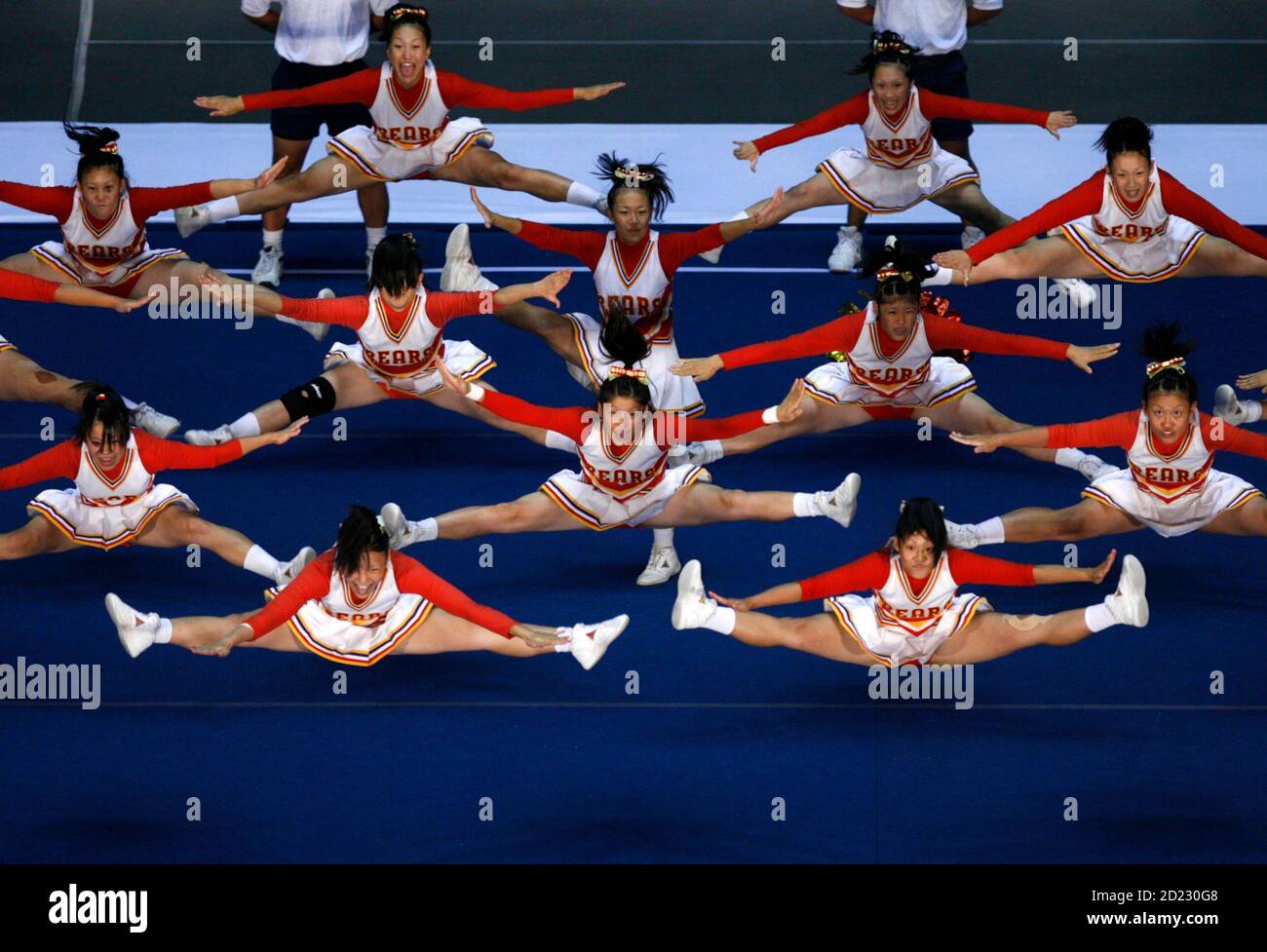 Cheerleading japan hires stock photography and images Alamy