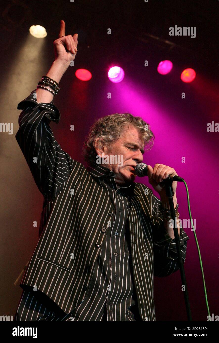Dan mccafferty of nazareth hires stock photography and images Alamy