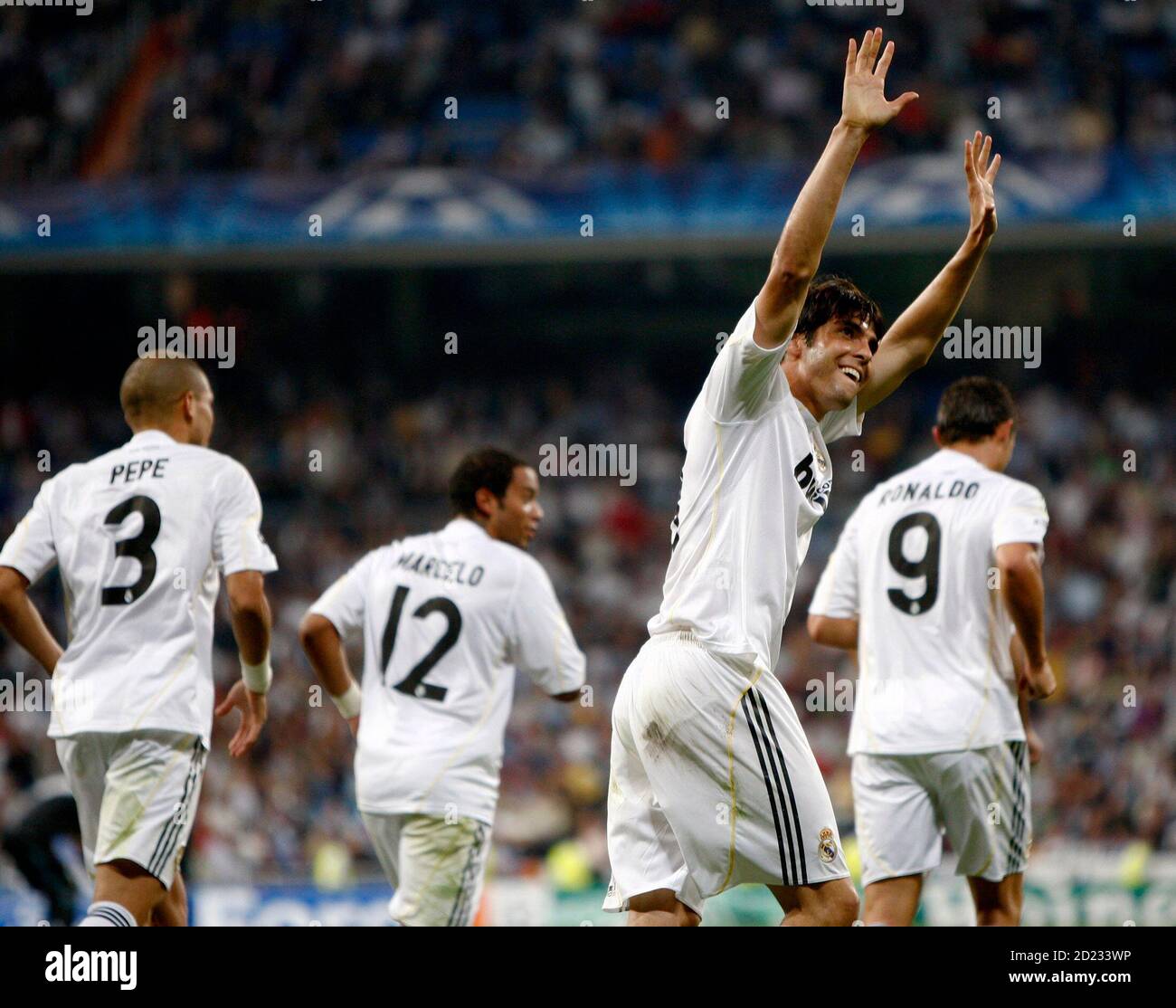 Kaka real madrid celebrates hi-res stock photography and images - Alamy