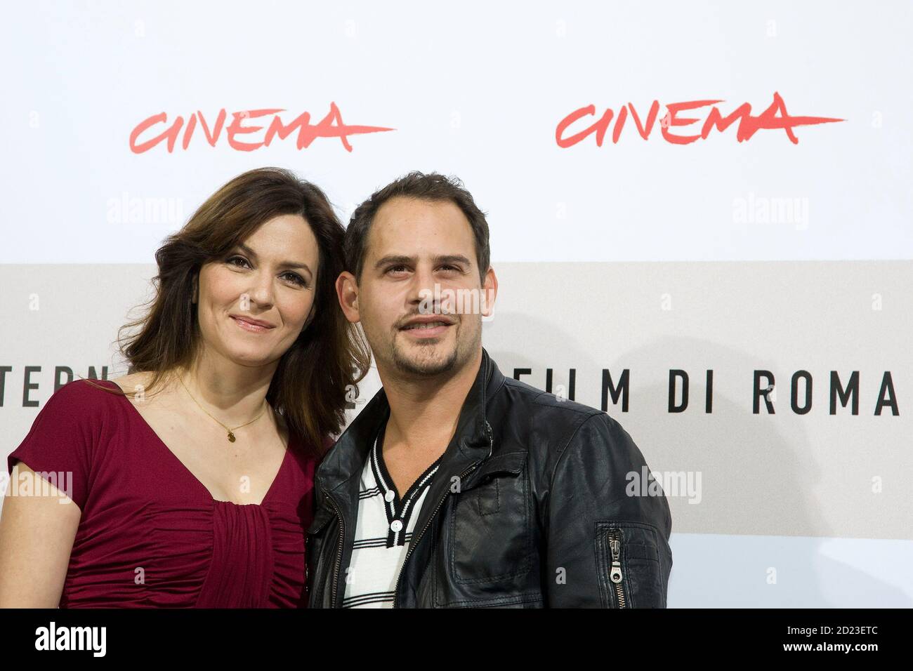 Actors Martina Gedeck and Moritz Bleibtreu pose during a photo call for their movie 'Der Baader Meinhof Complex' (The Baader Meinhof Complex) at the Rome Film Festival October 24, 2008.    REUTERS/Alessandro Bianchi   (ITALY) Stock Photo