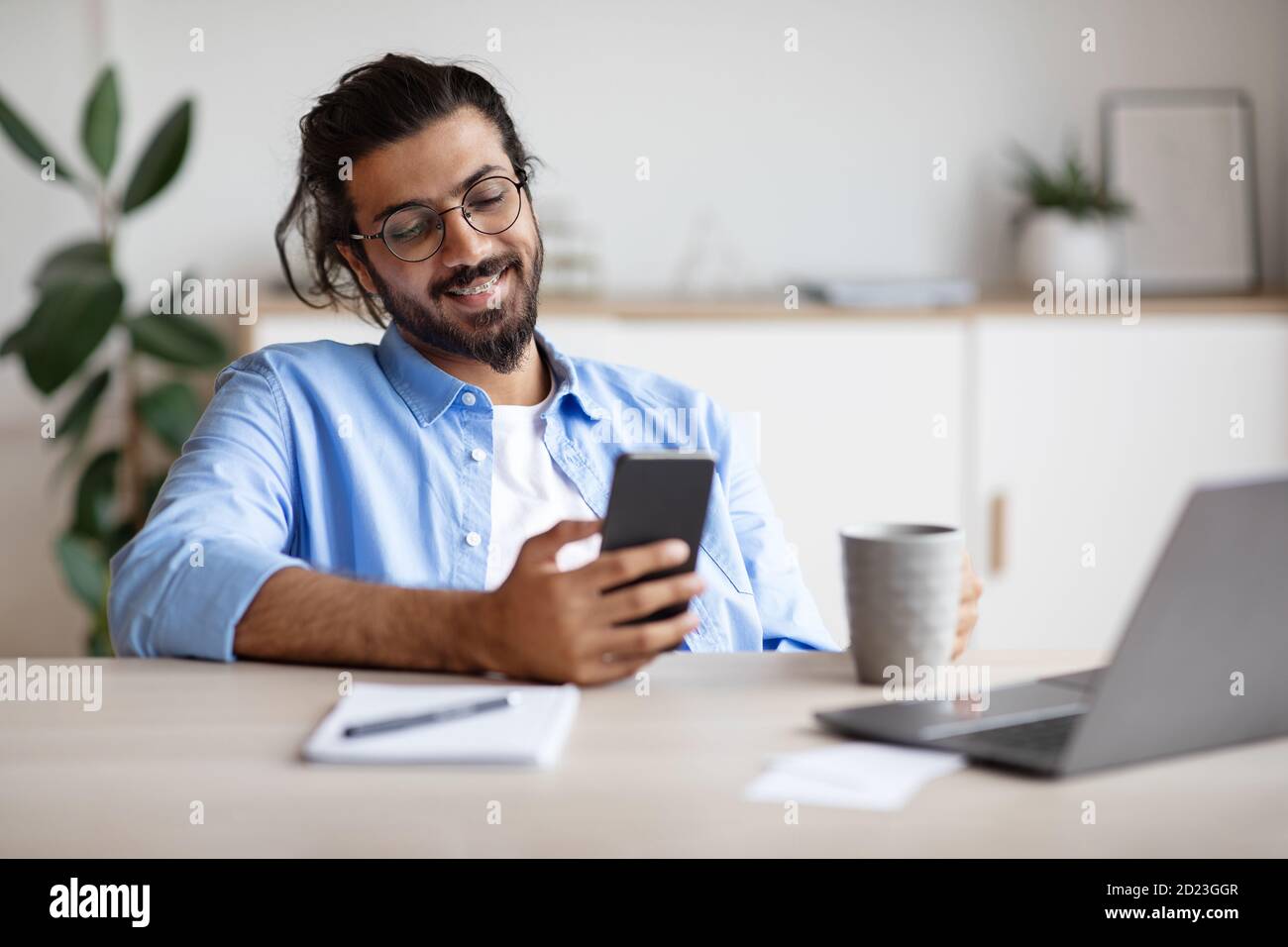 Indian employee hi-res stock photography and images - Alamy