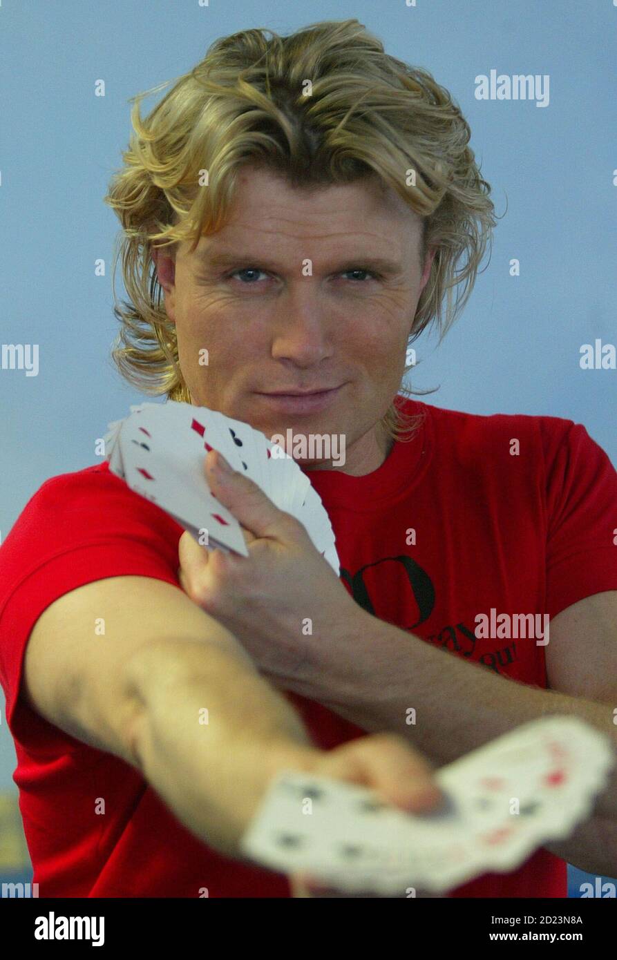 Magician Hans Klok High Resolution Stock Photography and Images - Alamy