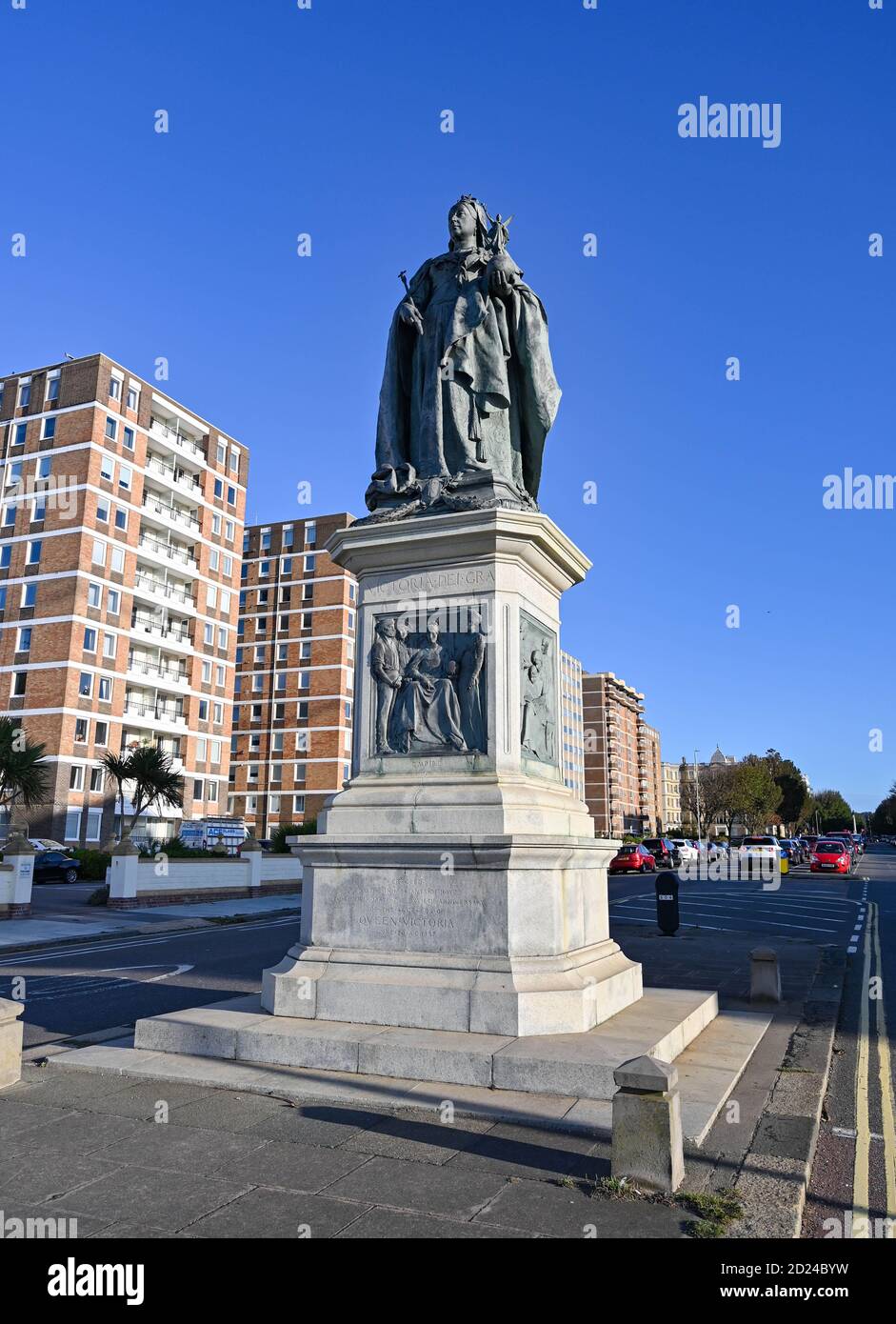 The Queen Victoria statue at the sea end of Grand Avenue in Hove , Brighton , Sussex UK Stock