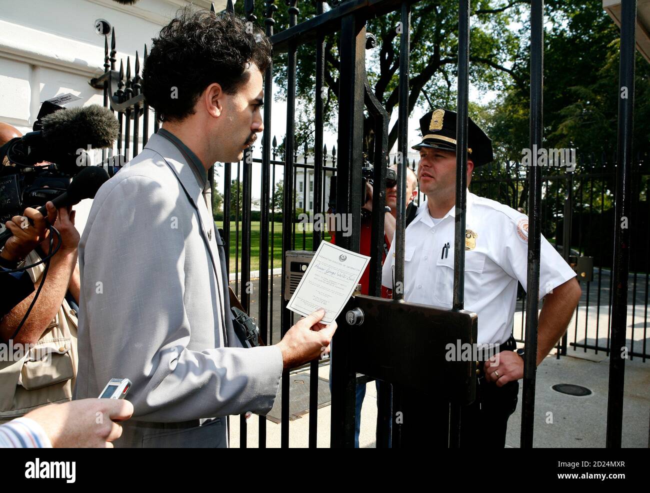 Download Sacha Baron Cohen Borat Sagdiyev Images