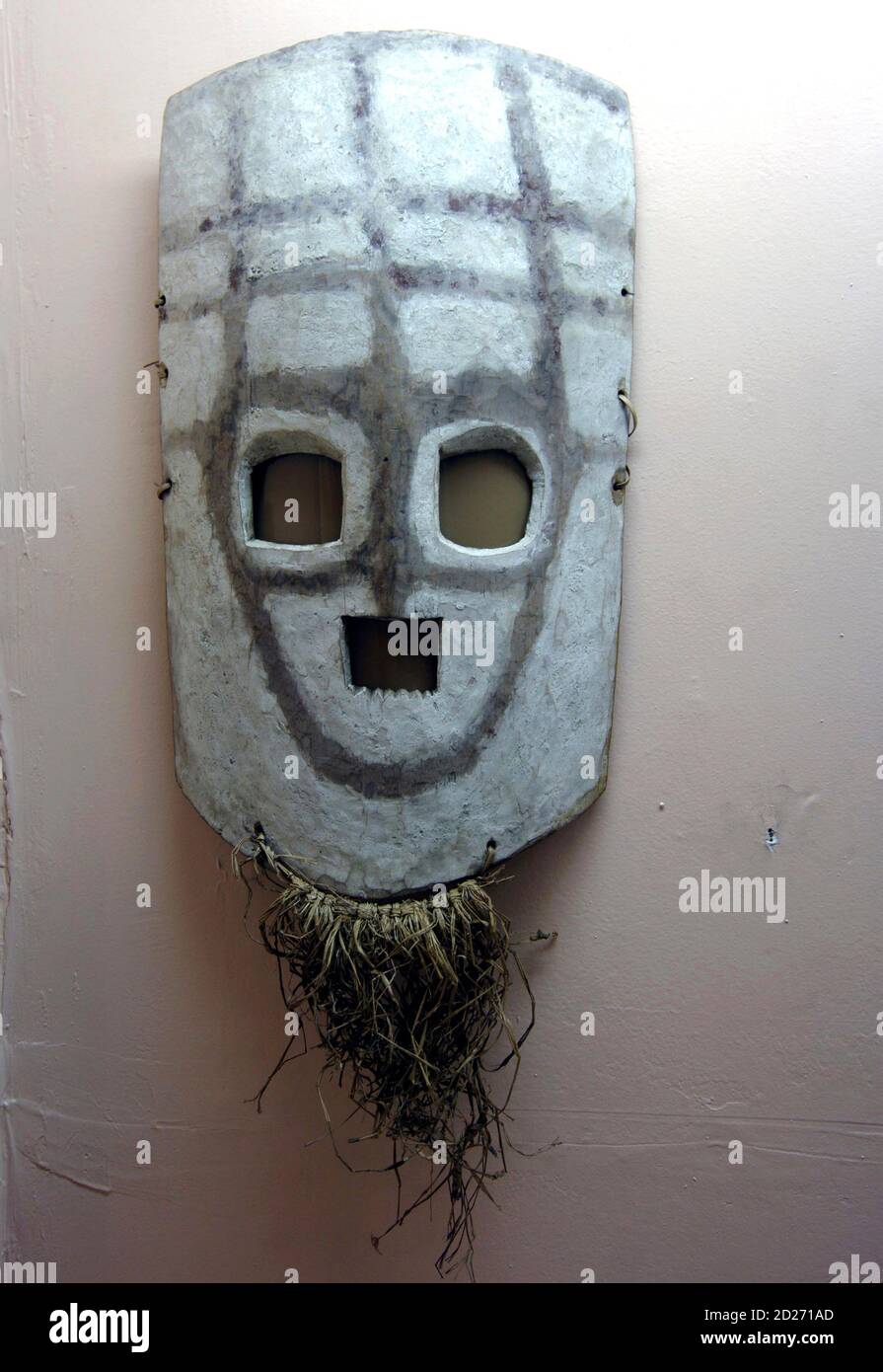 Download African Mask Congo High Resolution Stock Photography And Images Alamy PSD Mockup Templates