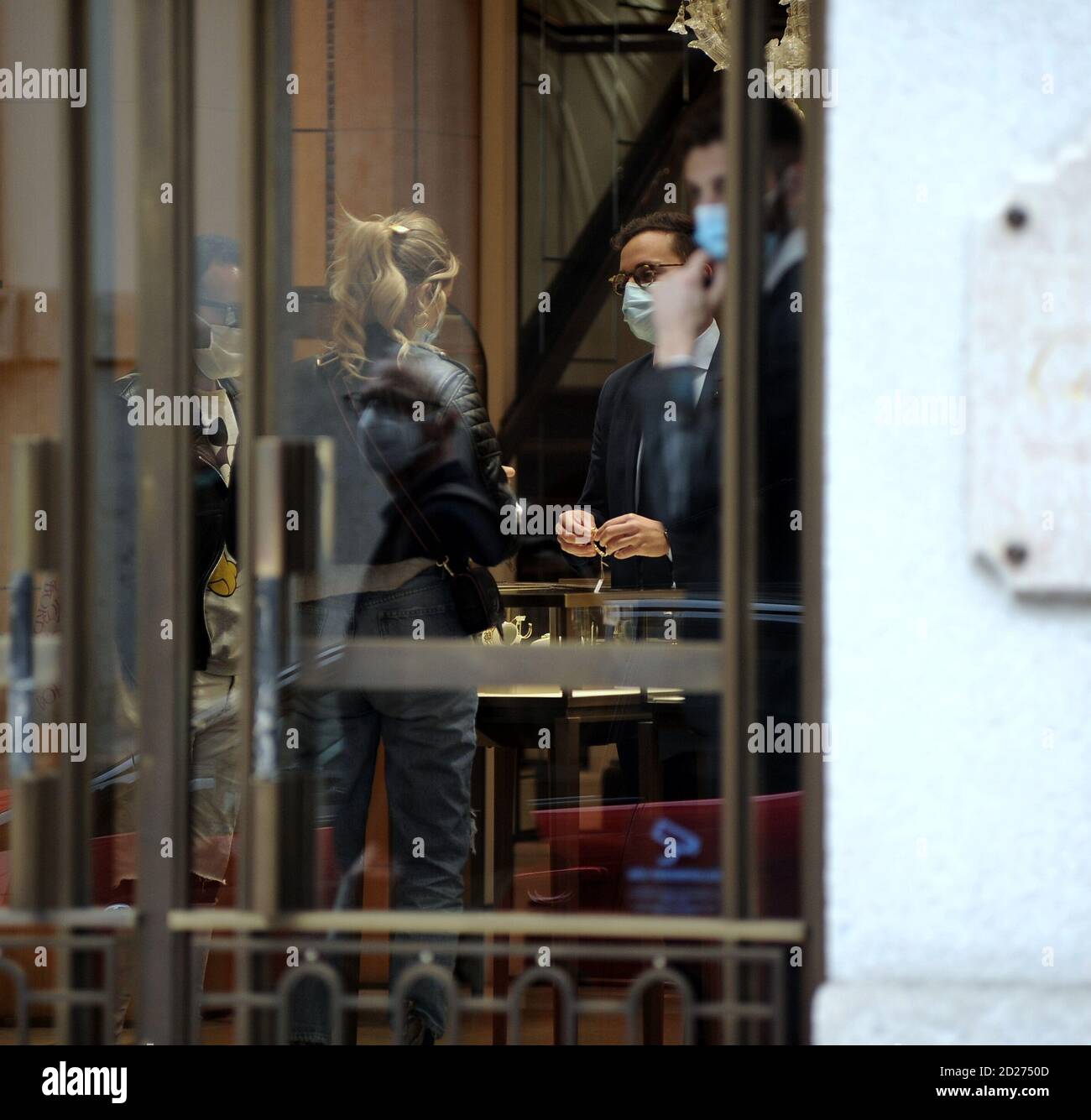 Milan, Chiara Ferragni luxury shopping at Cartier Chiara Ferragni