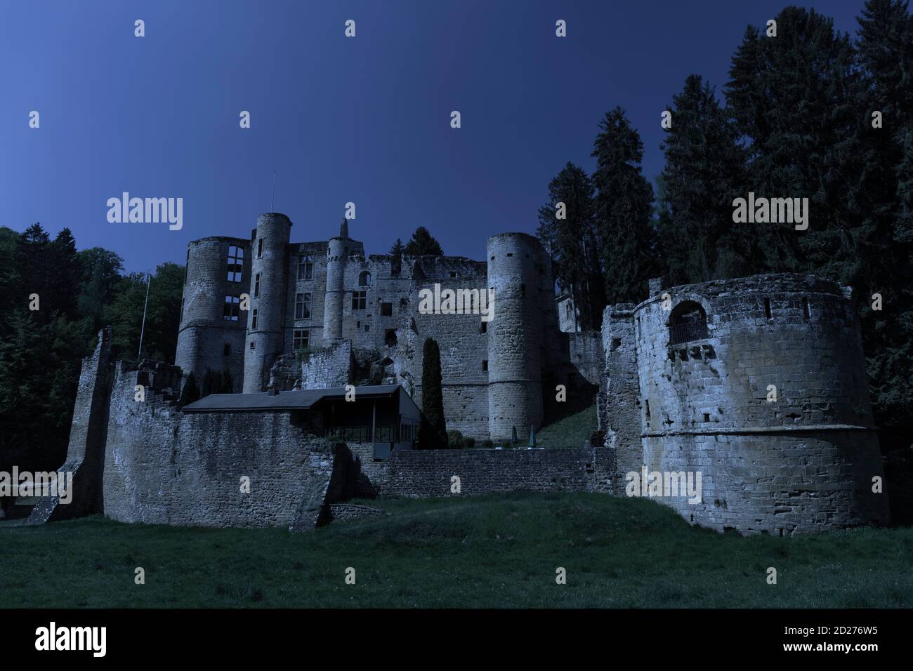 Europe, Luxembourg, Grevenmacher, Beaufort Castle by night Stock Photo