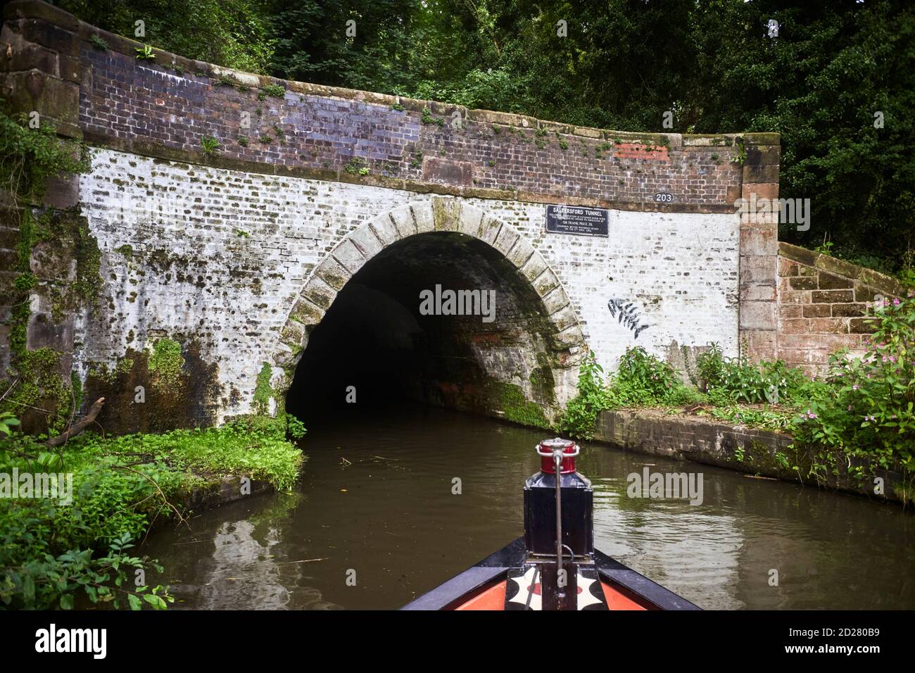 Entrance to the south end of the Saltersford Tunnel on the Trent and Mersey canal at Anderton Stock Photo