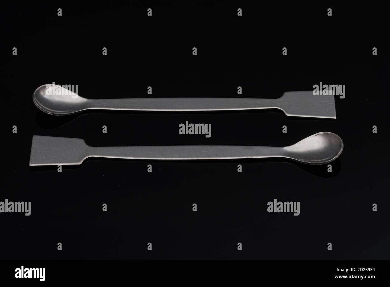 Spatula, Spoon Metal Laboratory Equipments. Lab spatulas and micro