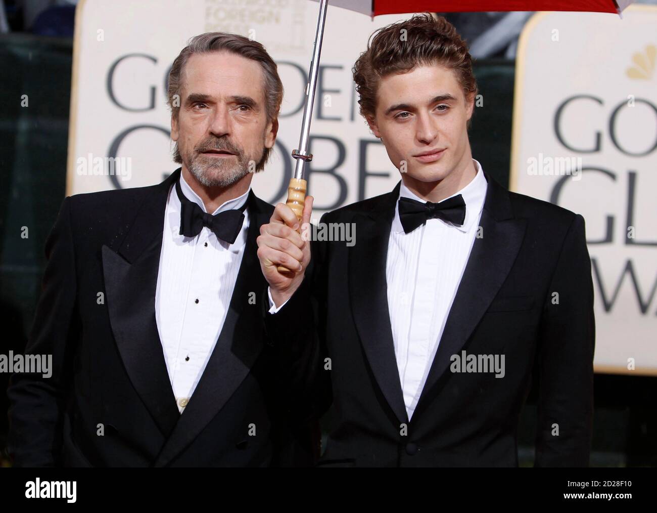 Jeremy irons golden globe awards 2010 hi-res stock photography and images -  Alamy