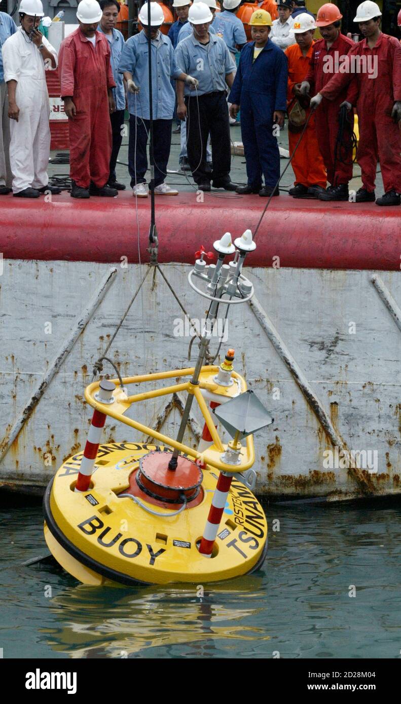 Tsunami buoy warning system hires stock photography and images Alamy