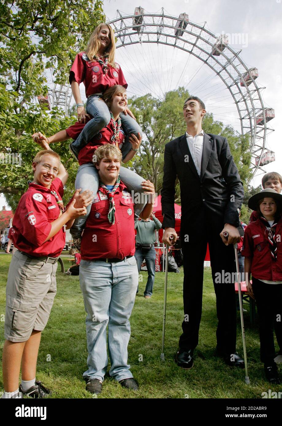 Голландцы мужчины рост. Самые высокие люди в голландии. Голландец человек. Голландцы рост. Высокие голландцы.