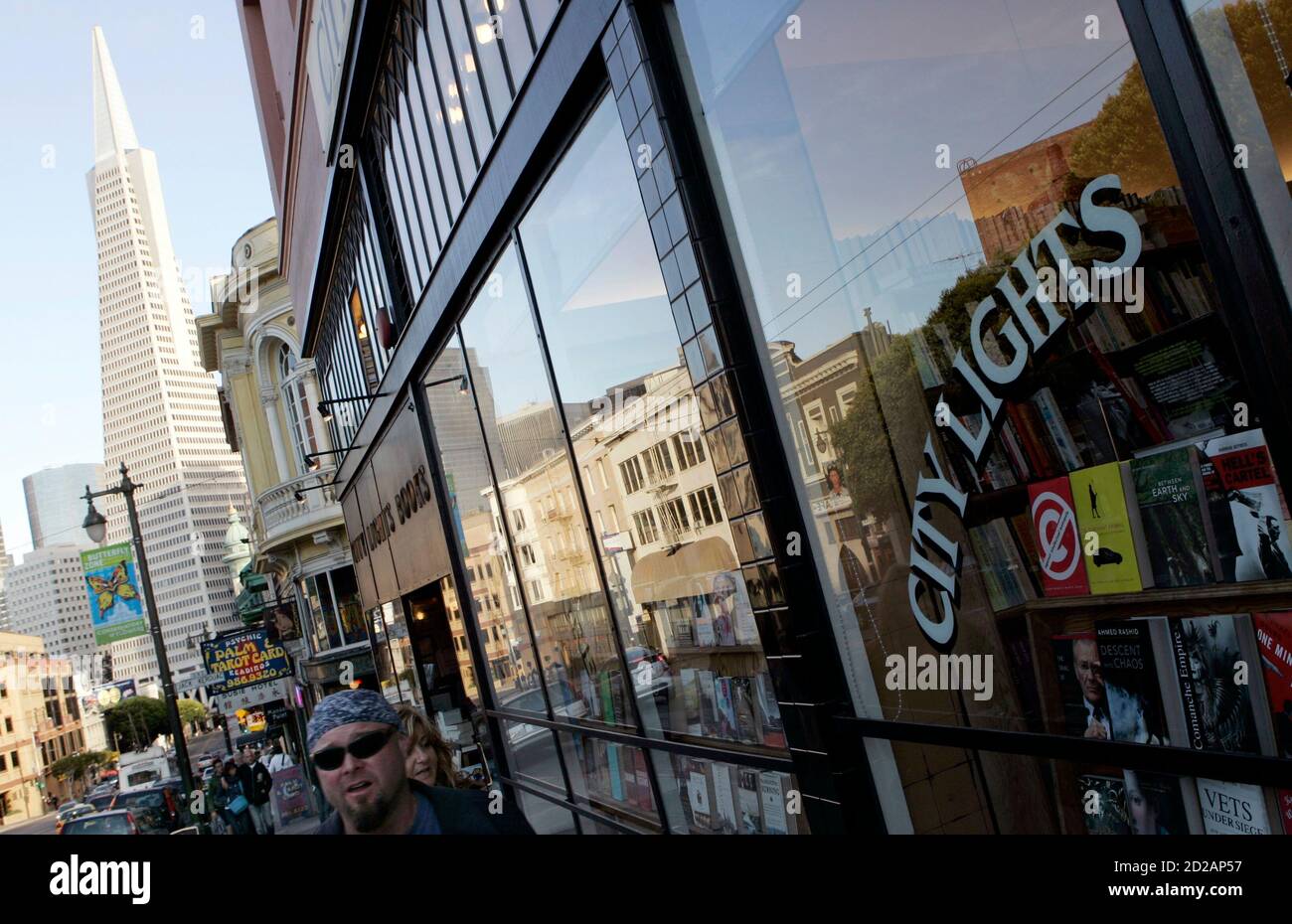 City lights bookstore in san francisco hires stock photography and