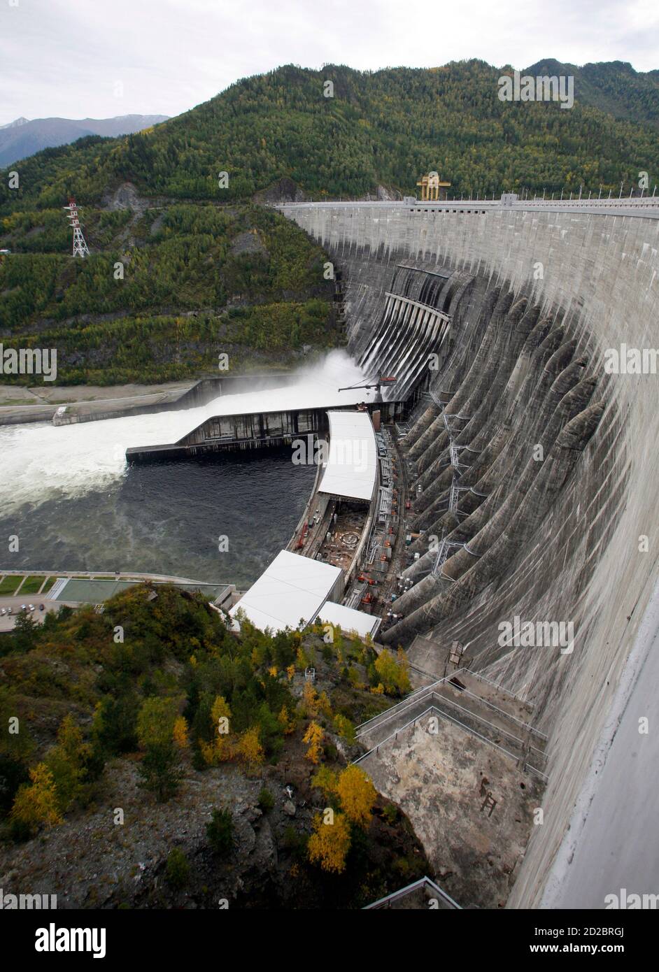 Sayano shushenskaya hydroelectric power station hi-res stock photography  and images - Alamy