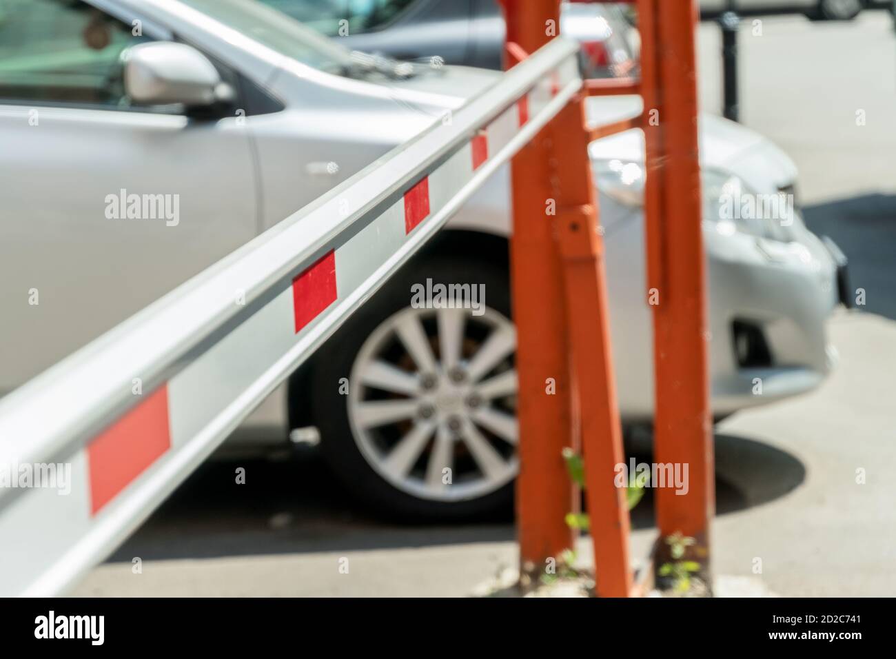 Automatic boom barrier entrance hi res stock photography and images Alamy