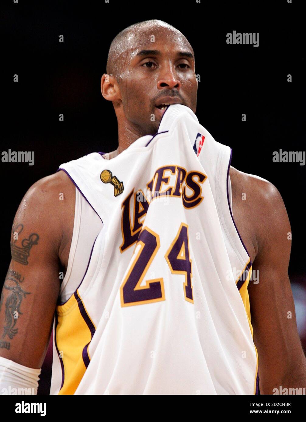 kobe bryant jersey in mouth