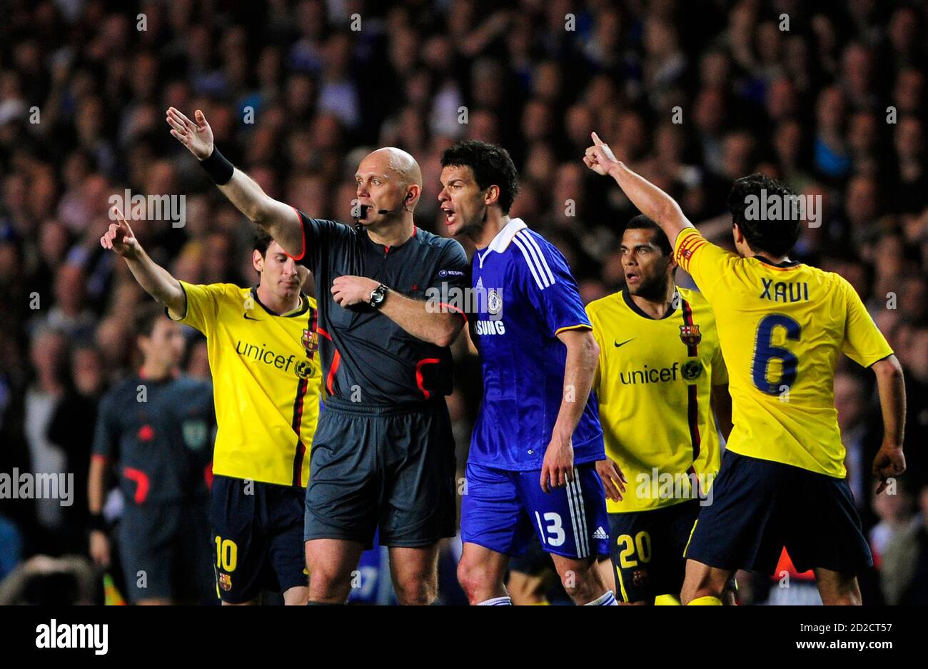 Chelsea S Michael Ballack 3rd L Argues With Referee Tom Henning Ovrebo During Their Champions League Second Leg Semi Final Soccer Match Against Barcelona At Stamford Bridge In London May 6 09 Reuters Dylan Martinez Chelsea S Michael Ballack 3rd L Argues With Referee Tom Henning Ovrebo During Their Champions League Second Leg Semi Final Soccer Match Against Barcelona At Stamford Bridge In London May 6 09 Reuters Dylan Martinez
