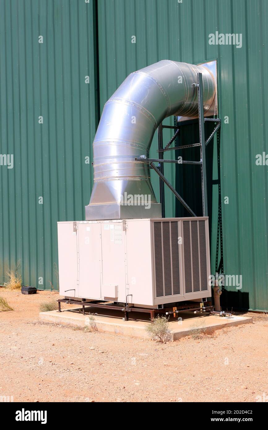 Air conditioning ducting hires stock photography and images Alamy