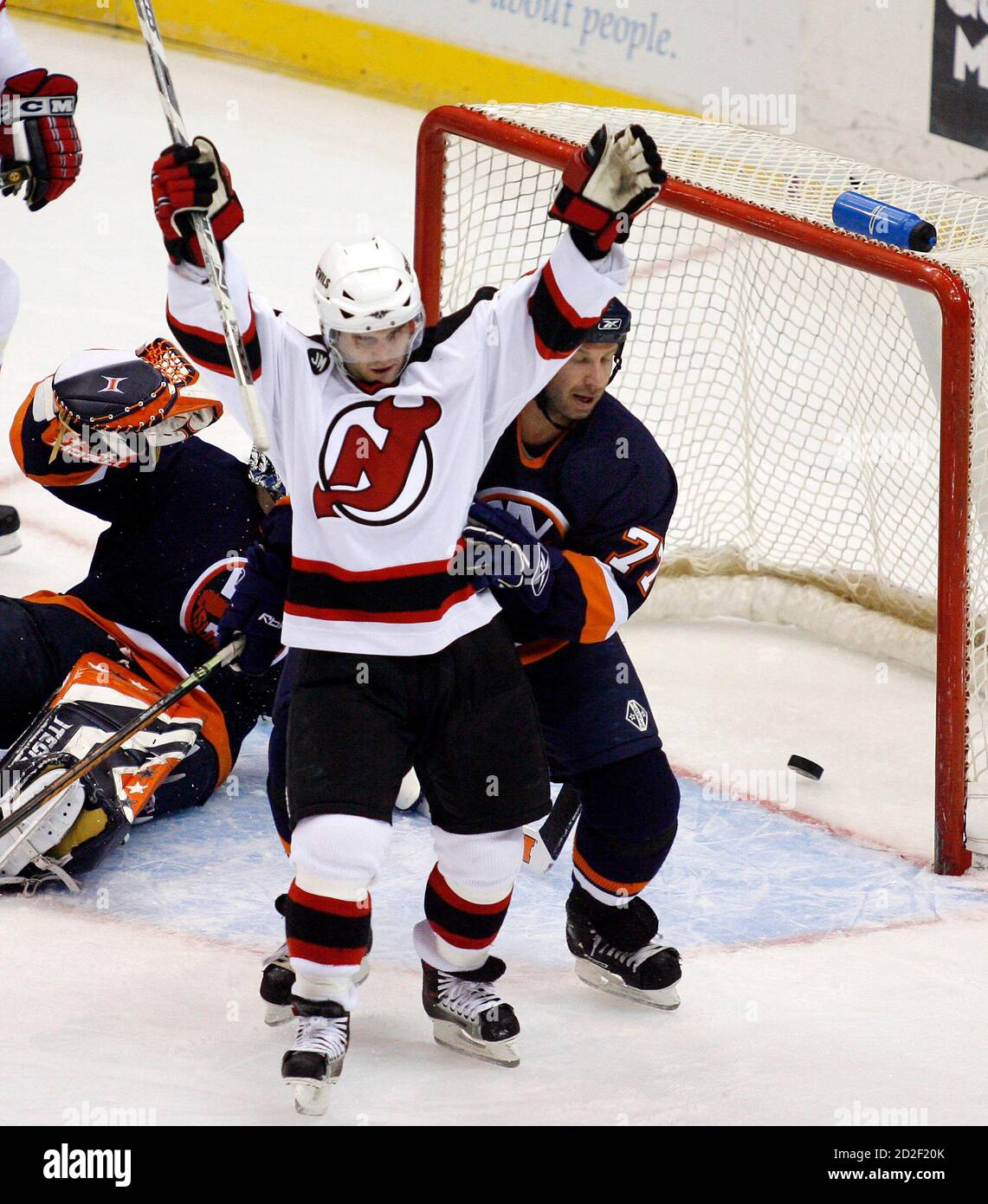 new jersey devils gionta