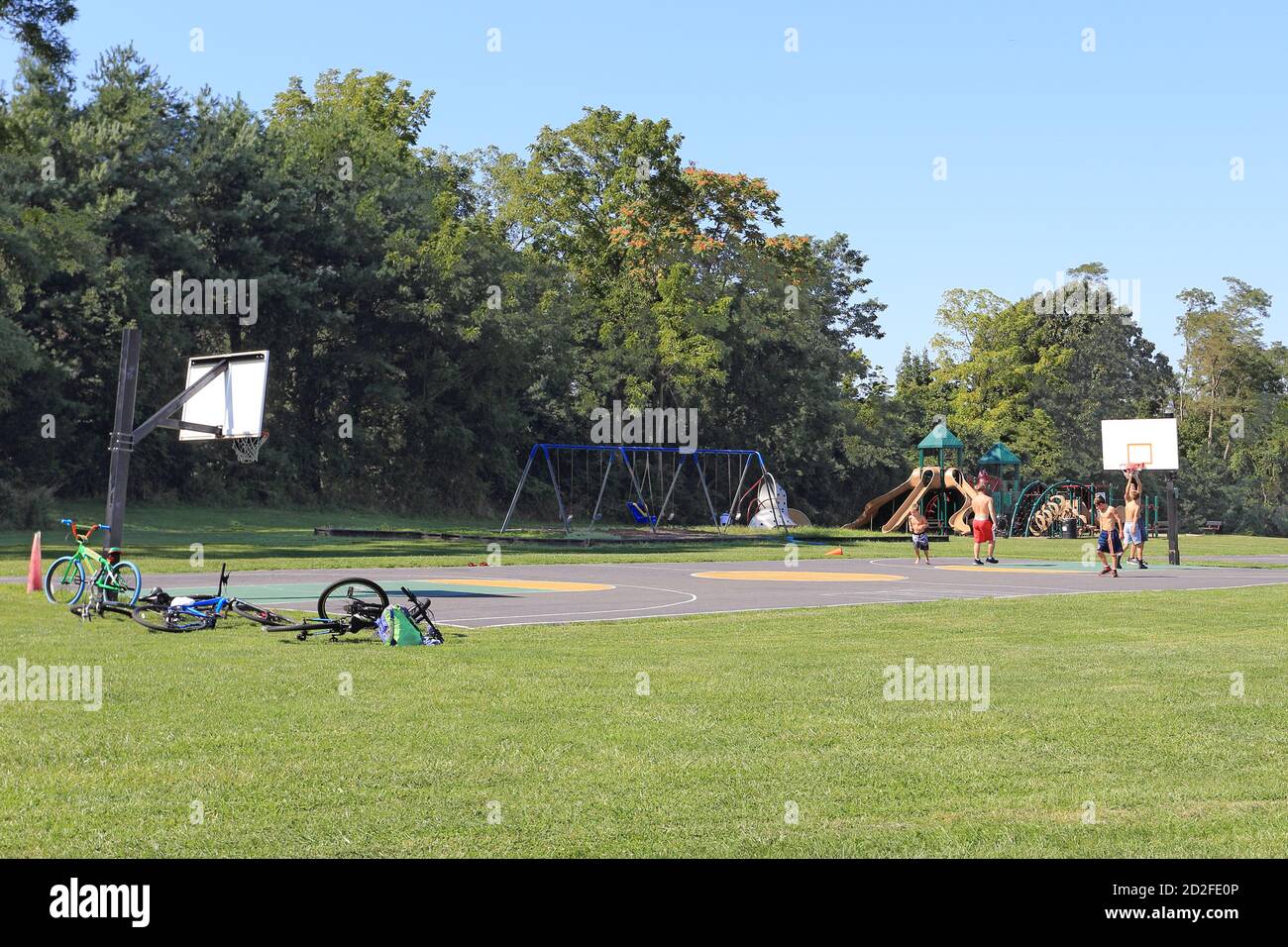 Children playing basketball Setauket Long Island New York Stock Photo