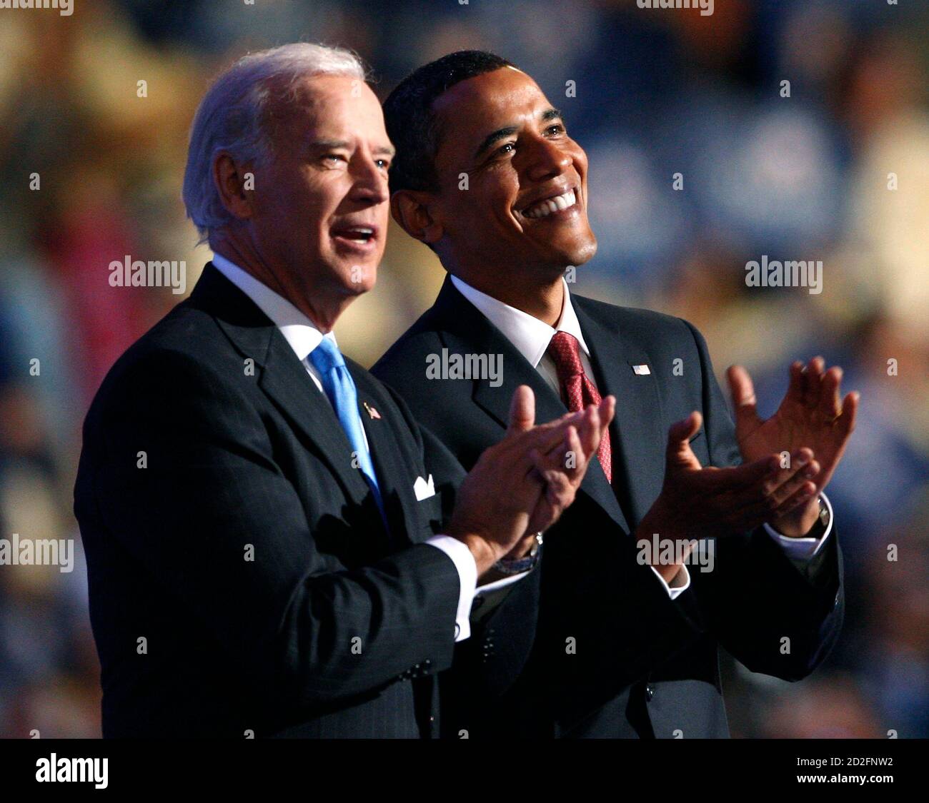 2008 Vote Barack Obama Joe Biden & Democratic Ticket 2 7/8" Campaign Button 