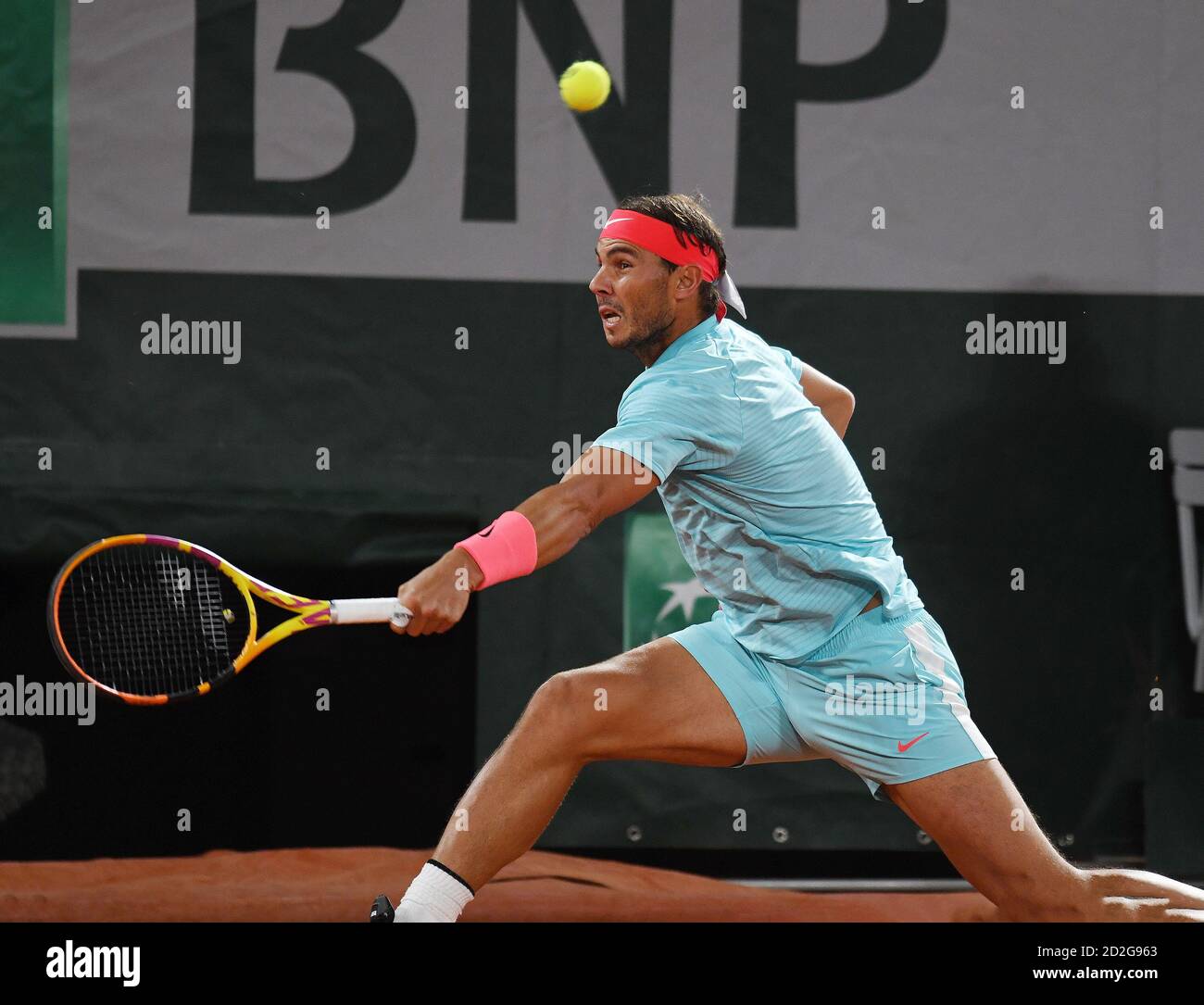 Paris, France. 07th Oct, 2020. Roland Garros Paris French Open 2020 Day 10 061020 Rafa Nadal (ESP) Jannick Sinner (AUT) quarter final match Credit: Roger Parker/Alamy Live News Stock Photo