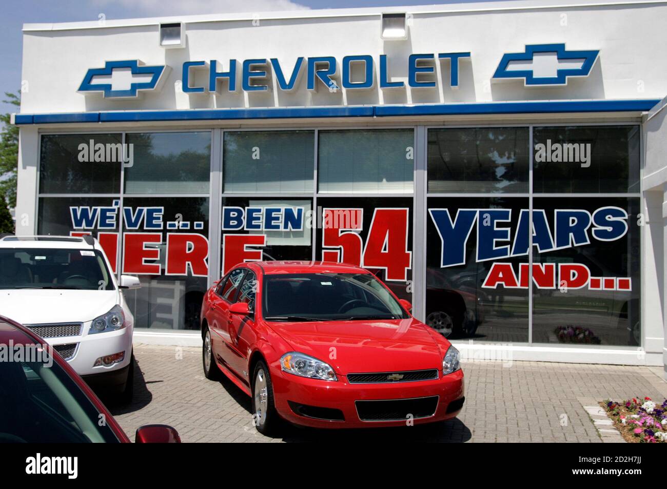 Chevrolet auto car show room hires stock photography and images Alamy